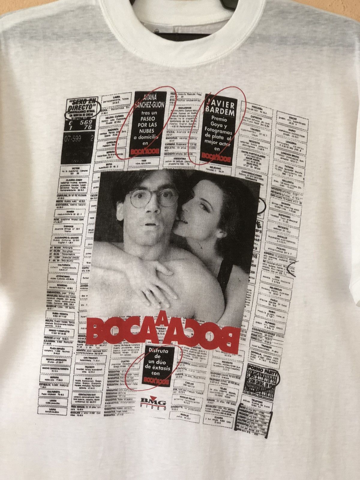 Vintage Vintage 90s BOCA A BOCA Spanish Sex Comedy Size US L / EU 52-54 / 3 - 1 Thumbnail