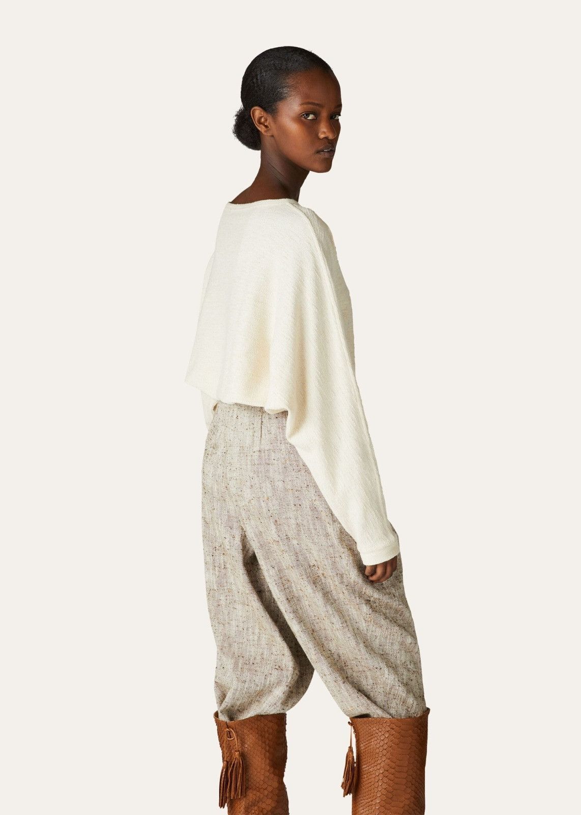 Loro Piana o1srvl11e0824 Tacna Sweatshirt in Off White Size L / US 10 / IT 46 - 6 Thumbnail