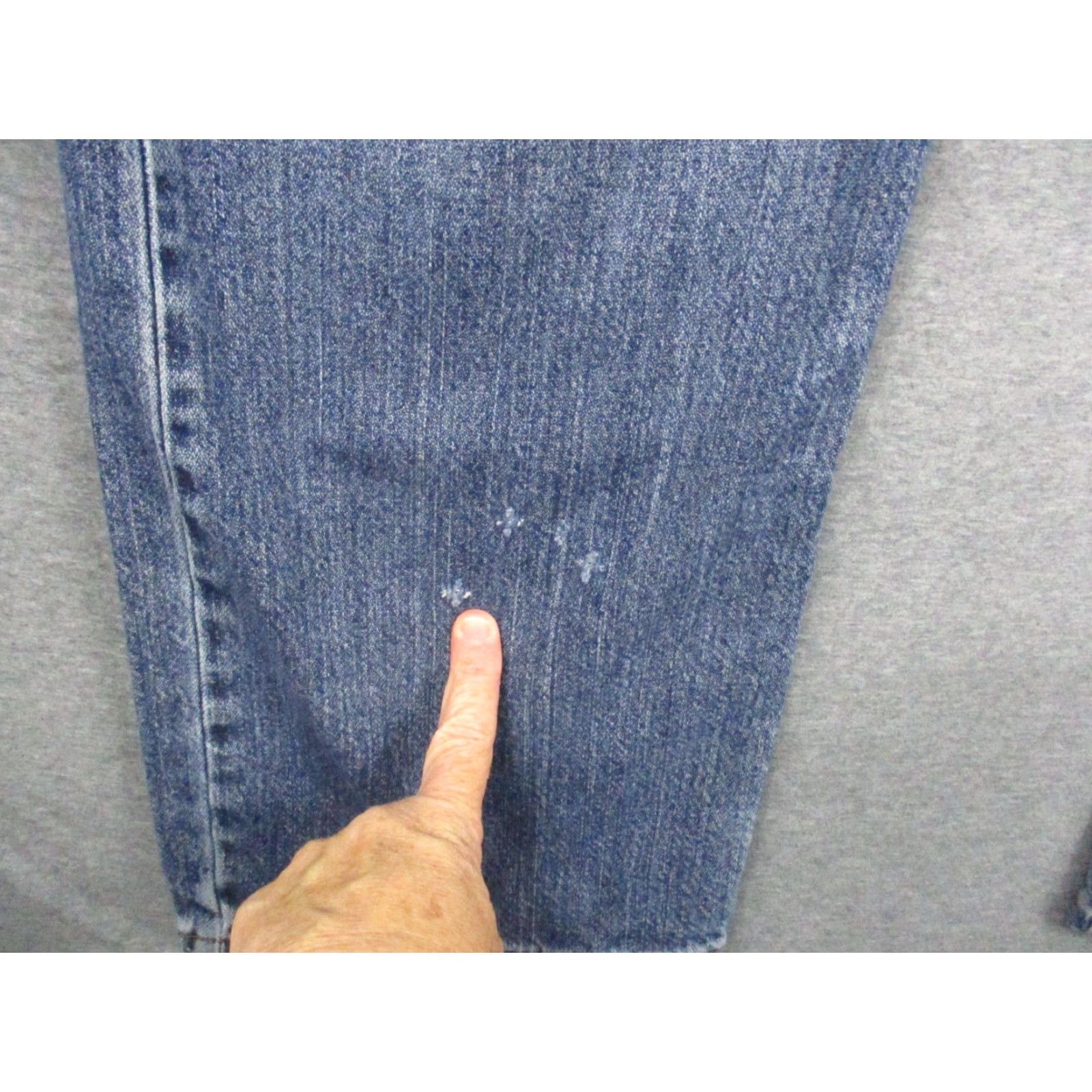 Levi's VINTAGE Levi's SIGNATURE Men 36x32 Denim Jeans Blue Straight 5-Pocket USA Western Cowboy Modern Classic Distressed No Size US 36 / EU 52 - 2 Thumbnail