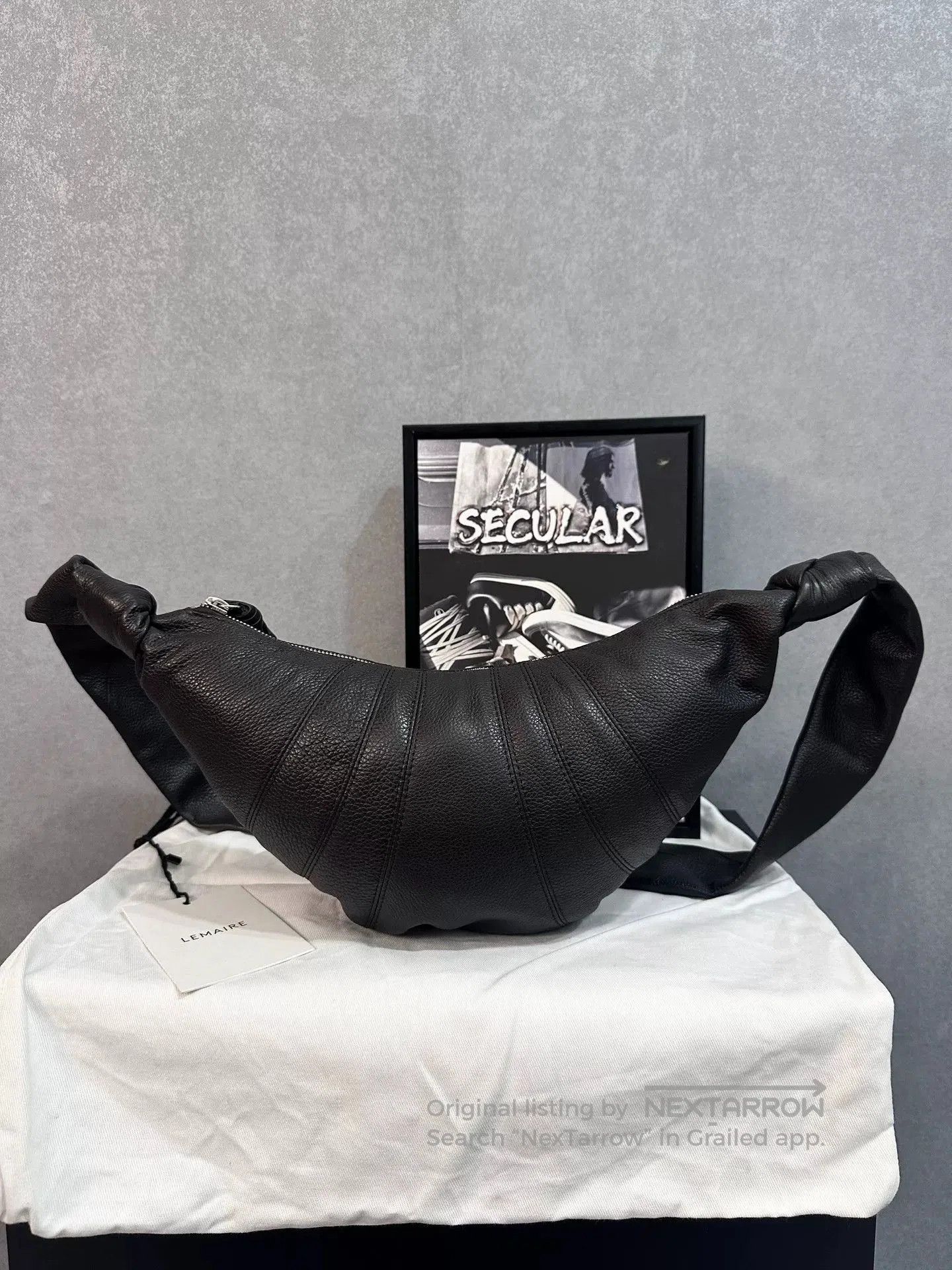 Lemaire Lemaire Small Brown Croissant Bag. Size ONE SIZE - 2 Thumbnail