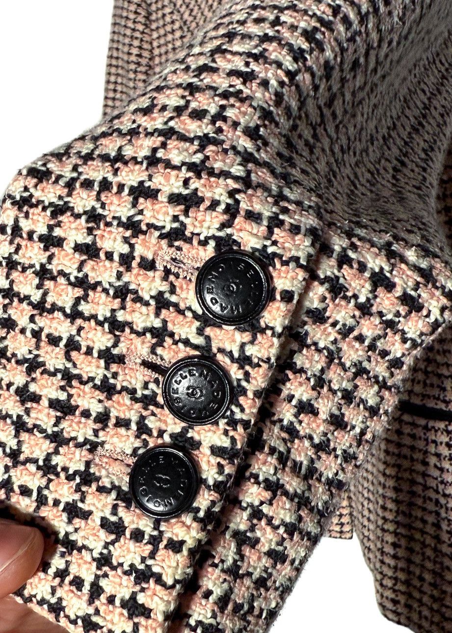 Chanel Chanel Vintage SS02 Black Pink Tweed Floral Accent Jacket Size S / US 4 / IT 40 - 7 Thumbnail