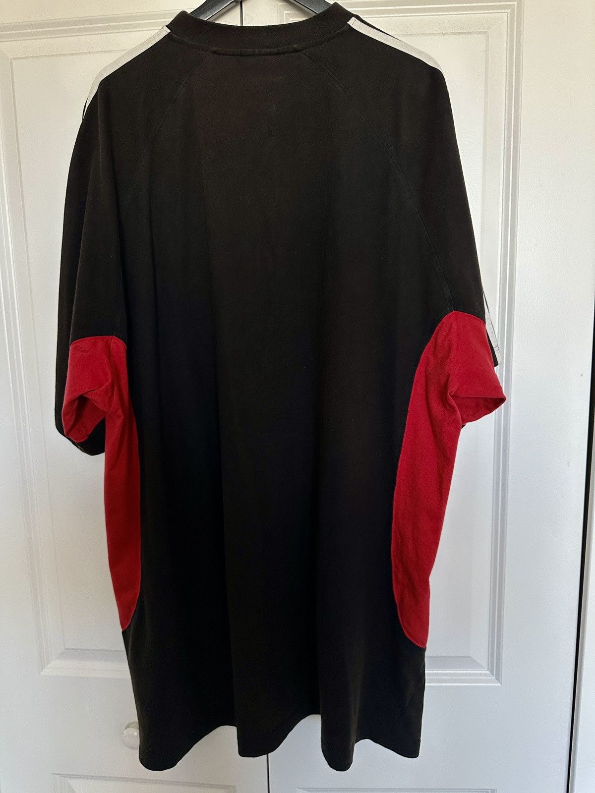 Adidas × Balenciaga Balenciaga x adidas T-Shirt Medium Fit FW22 Size US XL / EU 56 / 4 - 2 Thumbnail