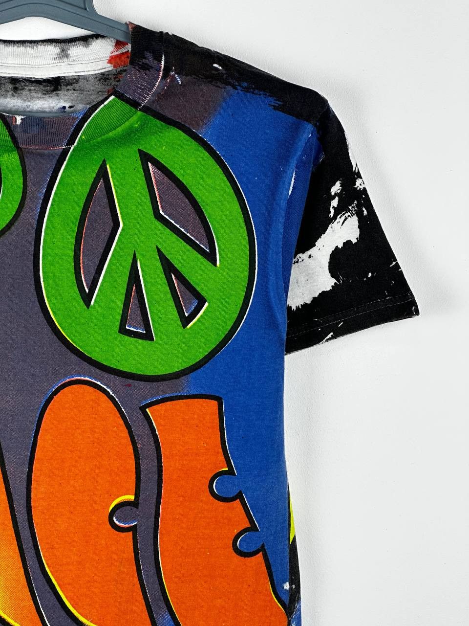 Vintage Vintage 90s Peace Hippie Tie Dye AOP T shirt M Size US M / EU 48-50 / 2 - 5 Thumbnail