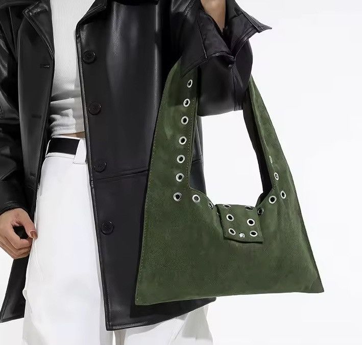 Other Streetwear Rivets Gothic Punk Capacity Shoulder Bag Size ONE SIZE - 3 Thumbnail