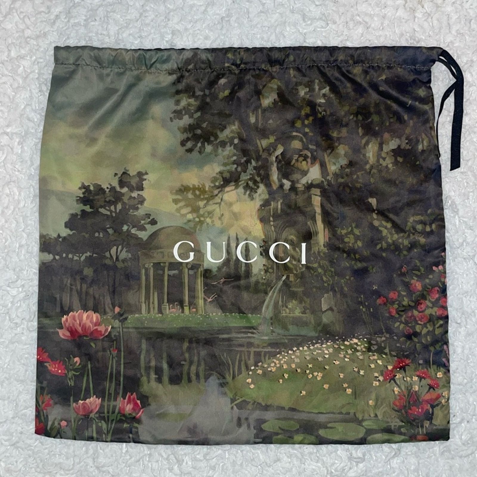 Gucci Gucci GG Marmont Velvet Crystal Mini Bag Pink 448065 Size ONE SIZE - 15 Thumbnail