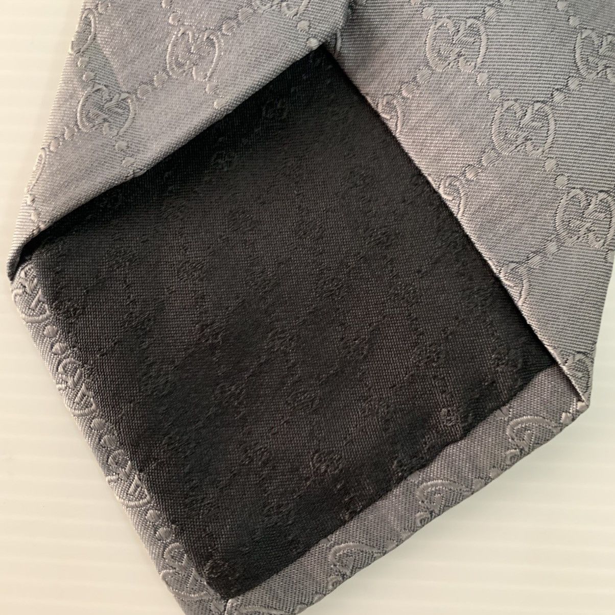 Gucci Authentic Gucci Silk Tie Size ONE SIZE - 7 Thumbnail