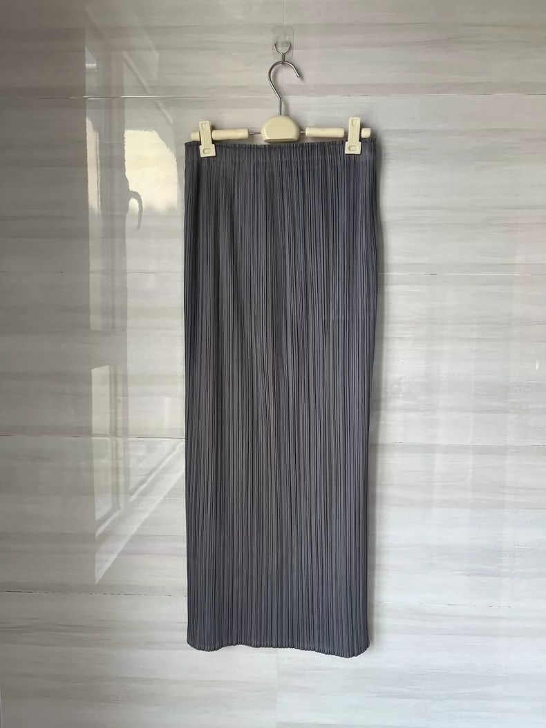 Issey Miyake Issey Miyake size:5 Dark grey pleated pants Size 42" / US 20 - 2 Thumbnail