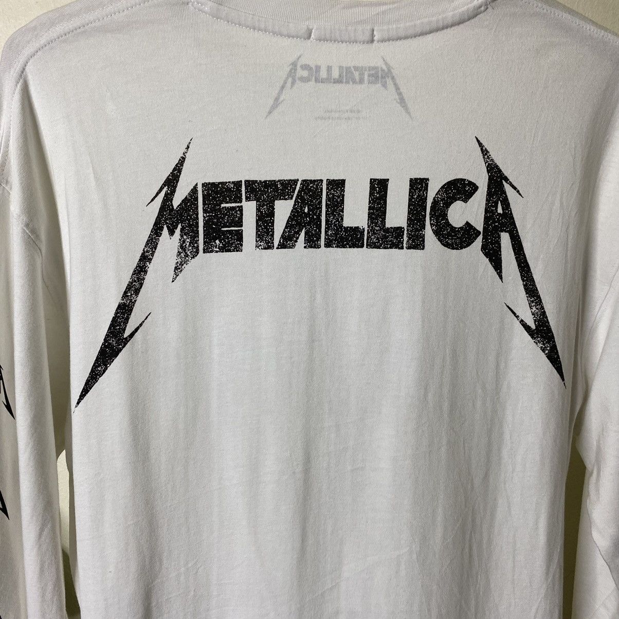 Band Tees × GU × Metallica GU x Metallica The Young Metal Attack Collabration L/S Tee Size US S / EU 44-46 / 1 - 7 Thumbnail