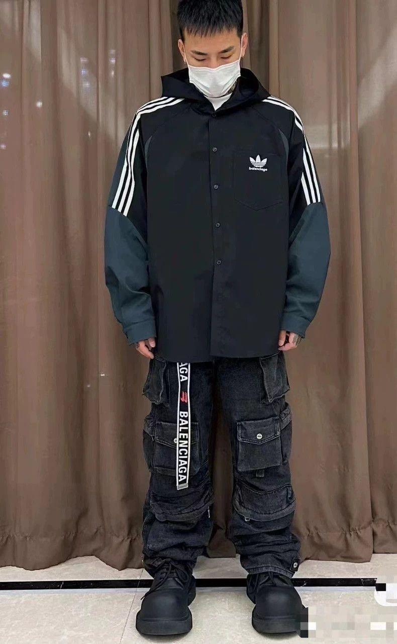Balenciaga Balenciaga Hooded Jacket 2504-Nextarrow Size US L / EU 52-54 / 3 - 8 Thumbnail