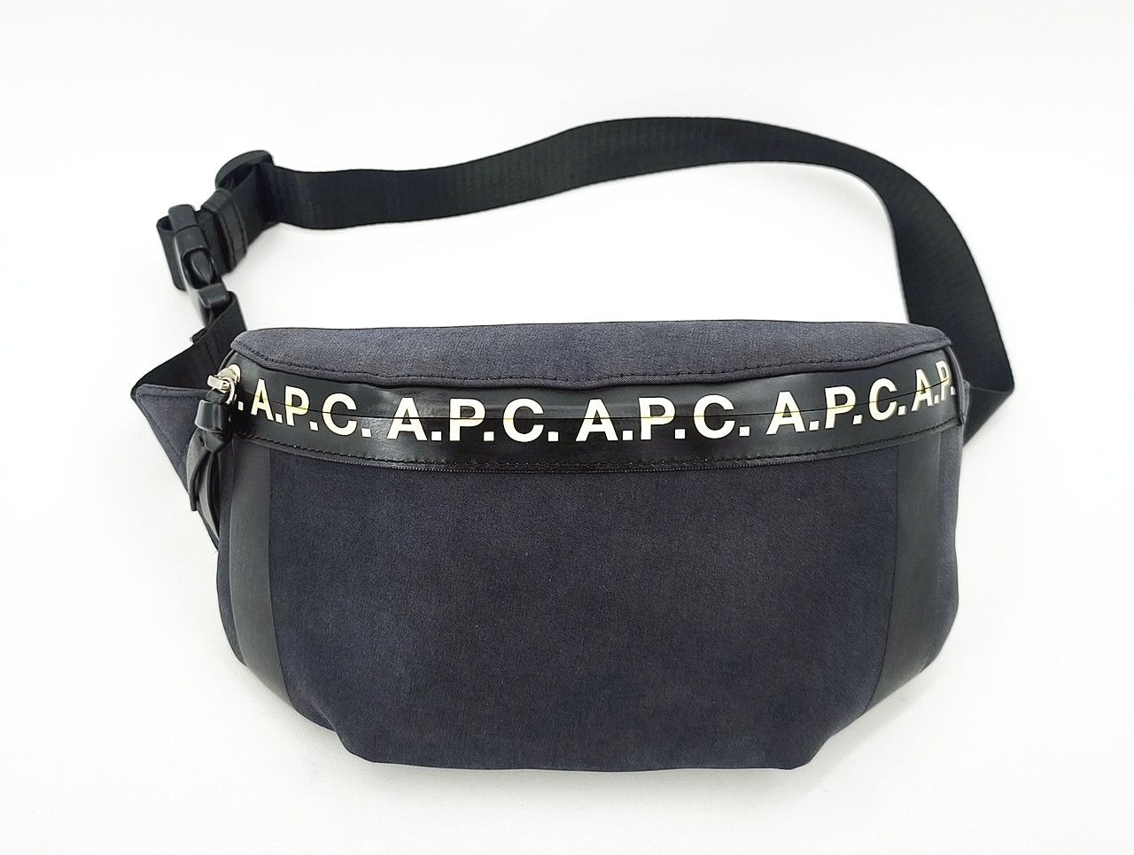 A.P.C. authentic A.P.C. repeat wording waist pouch bum bag Size ONE SIZE - 1 Thumbnail