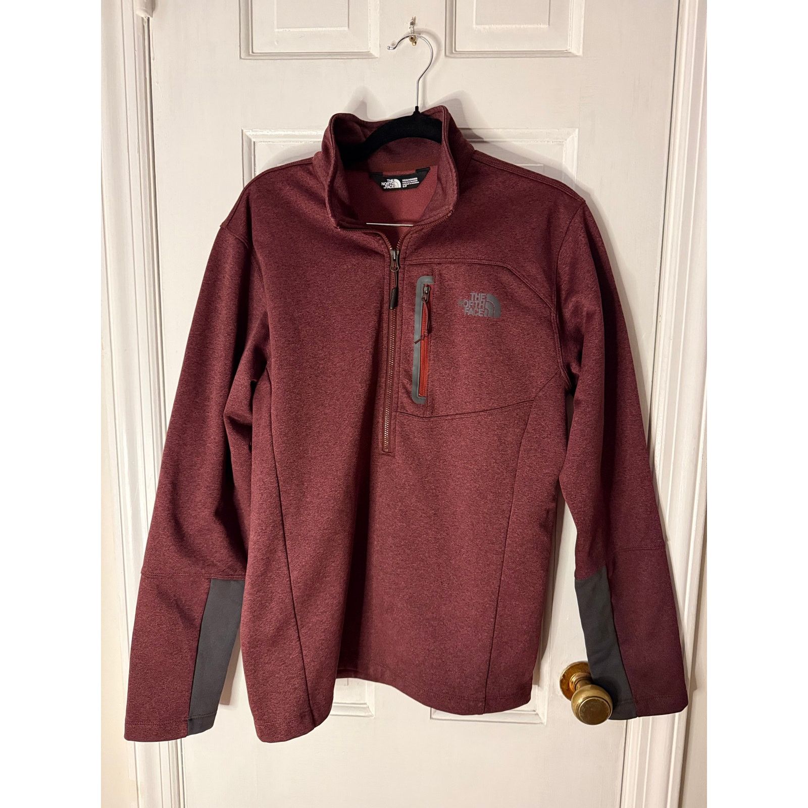 The North Face The Northface Men's 1/4 Zip Pullover - Wine Size Small Size S / US 4 / IT 40 - 1 Thumbnail