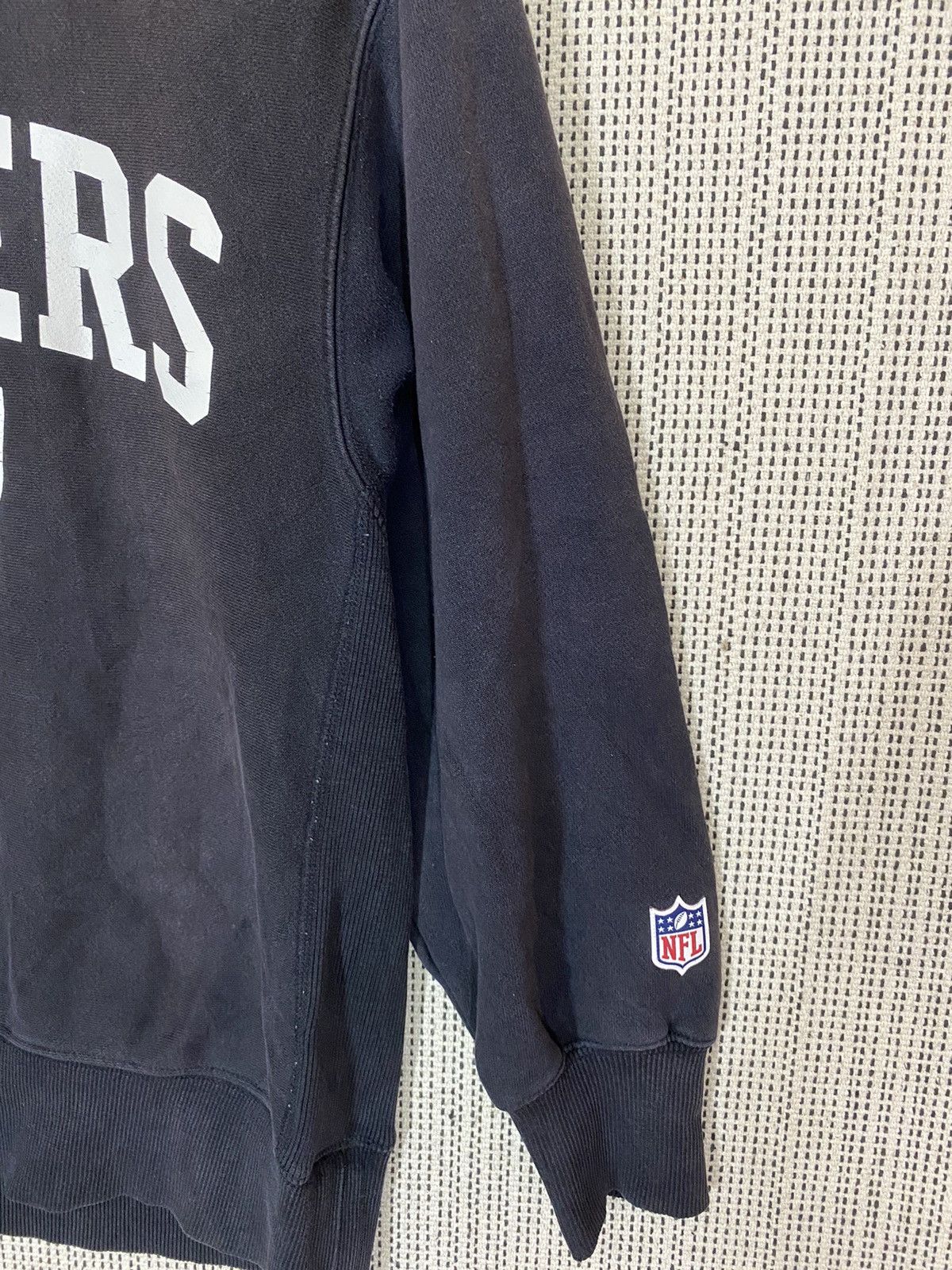 Japanese Brand × NFL 🔥oakland Raiders crewneck sweatshirt pullover sun faded Size US S / EU 44-46 / 1 - 2 Thumbnail