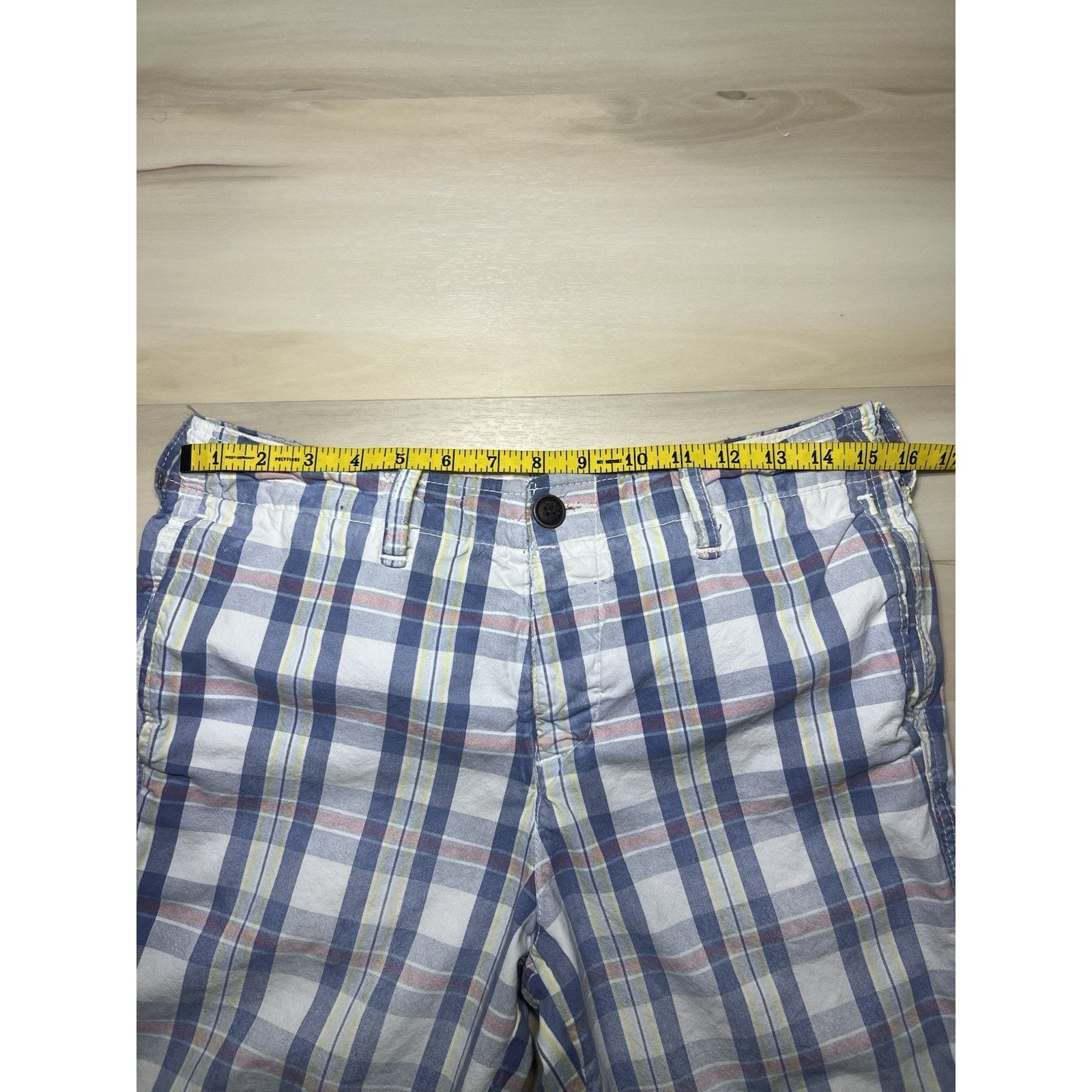 Abercrombie & Fitch Abercrombie Fitch VTG Shorts Yellow Blue & Pink Plaid SZ 30 Size US 30 / EU 46 - 4 Thumbnail