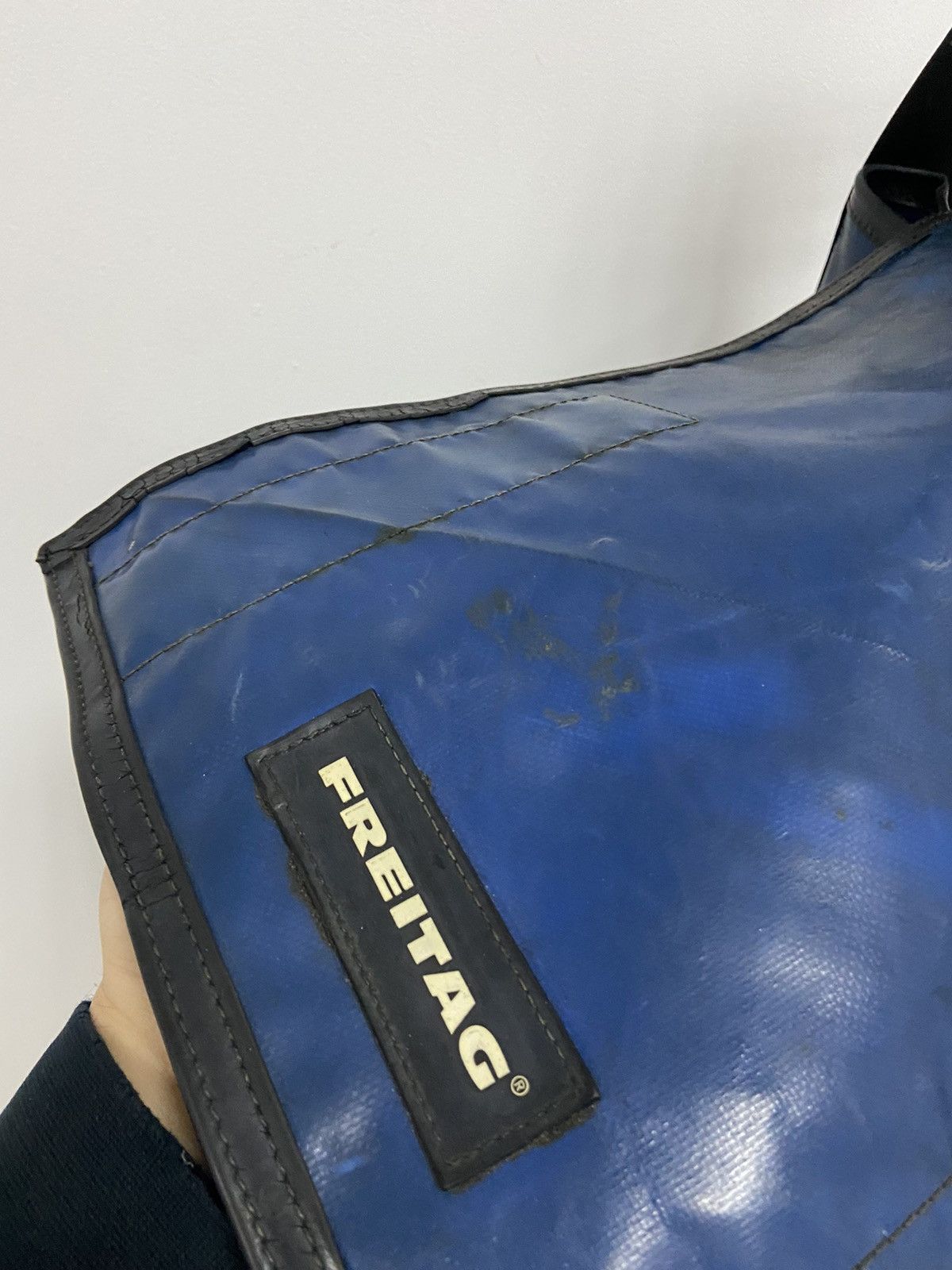 Freitag × Vintage Freitag Vintage Waterproof Crossbody Bag Recycle ♻️ Size ONE SIZE - 6 Thumbnail