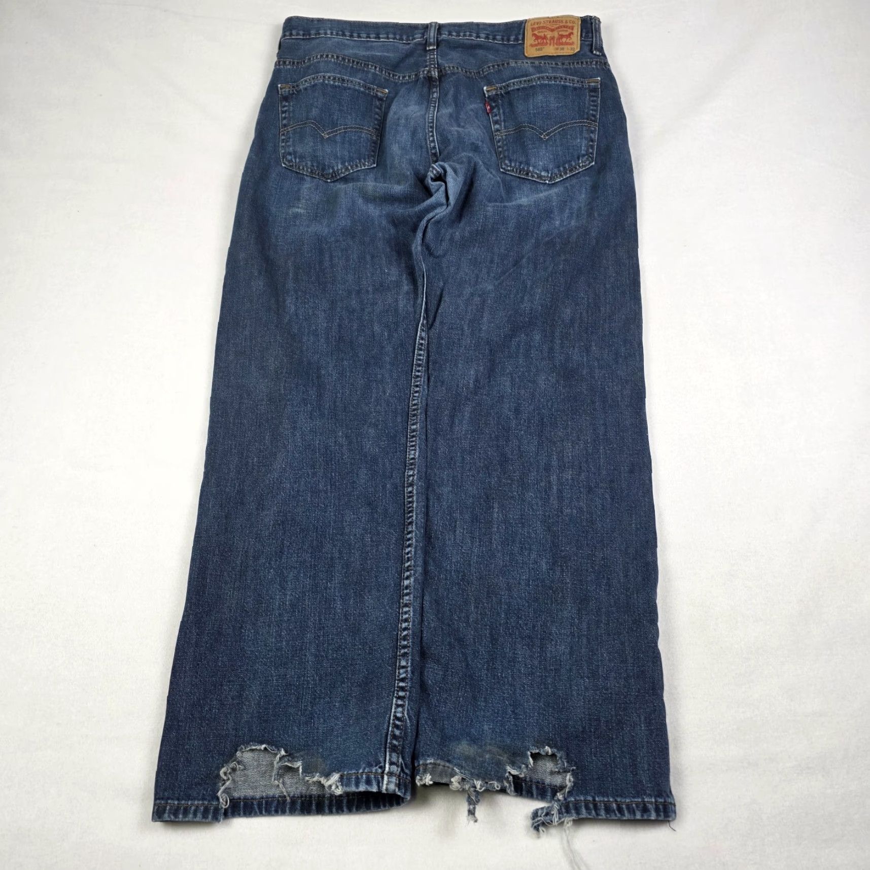 Levi's VINTAGE Levi's 569 Jeans Baggy Distressed Grunge 36x32 Blue Men Adult Wide-Leg Skateboard Size US 36 / EU 52 - 2 Thumbnail