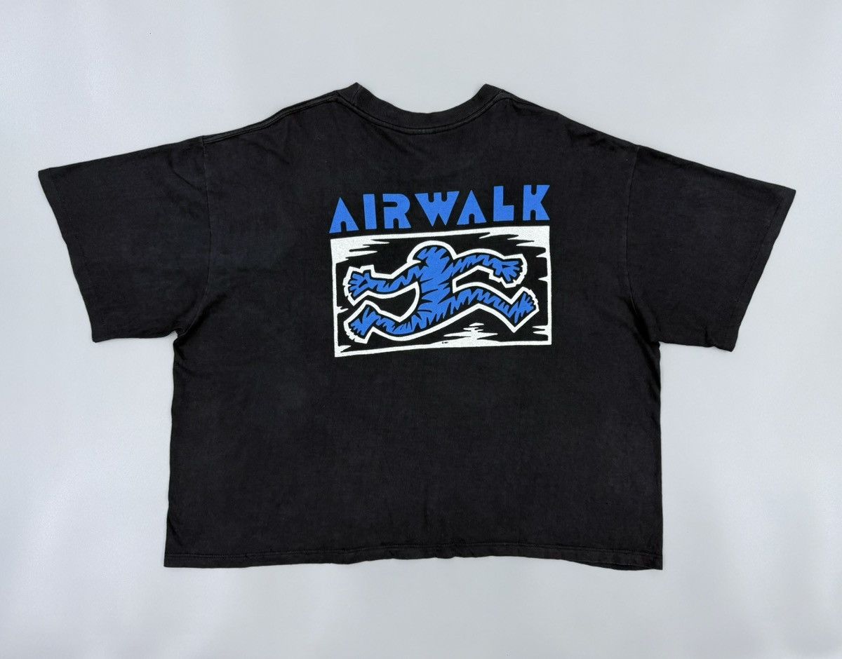 Airwalk Vintage OG 1987 AIRWALK Iconic Skateboard Surfboard Boxy Tee Size US XL / EU 56 / 4 - 1 Thumbnail