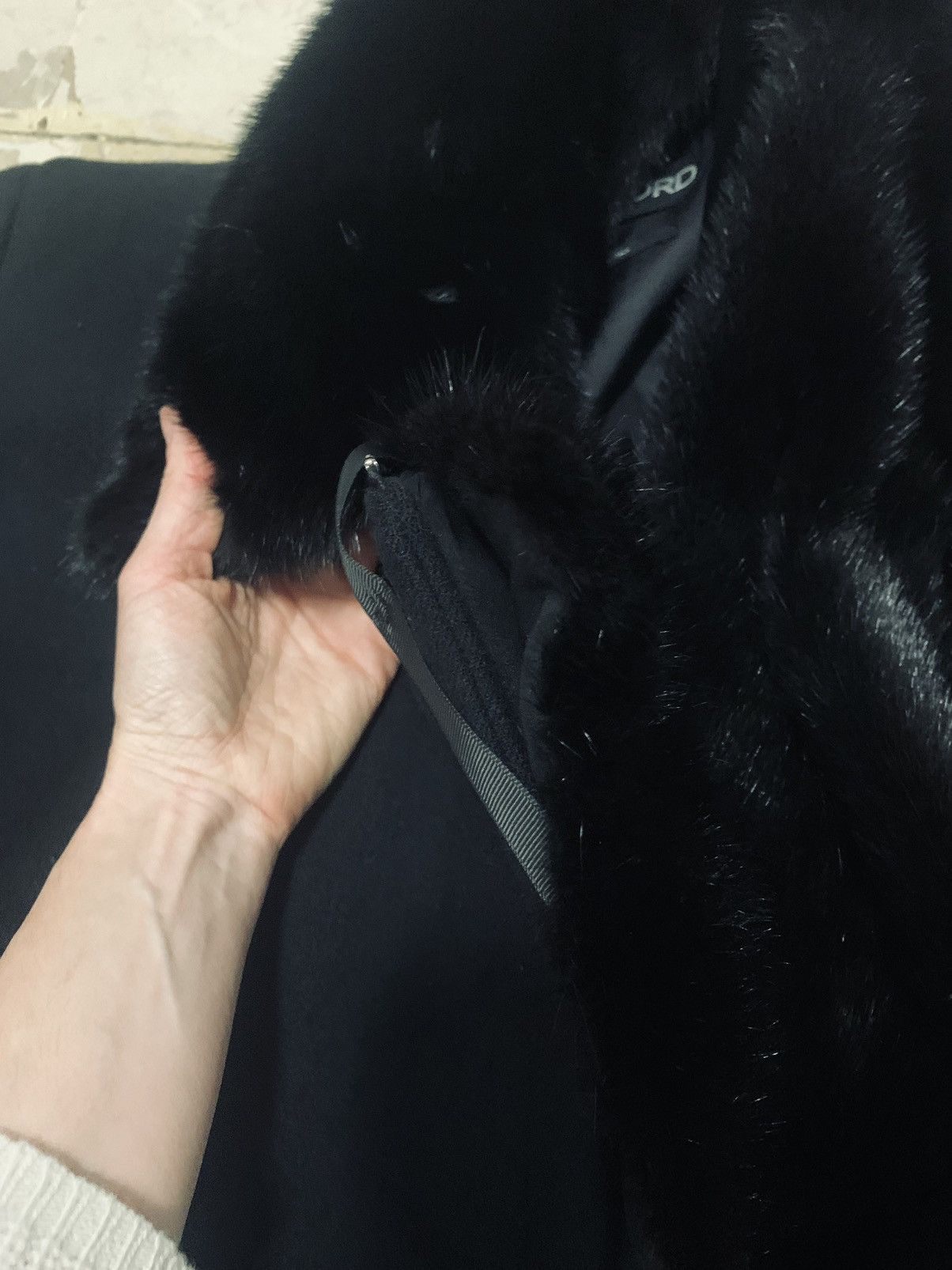 Tom Ford Tom Ford Black Peacoat Collar & Mink Fur — Rare Grail Piece Size M / US 6-8 / IT 42-44 - 7 Thumbnail