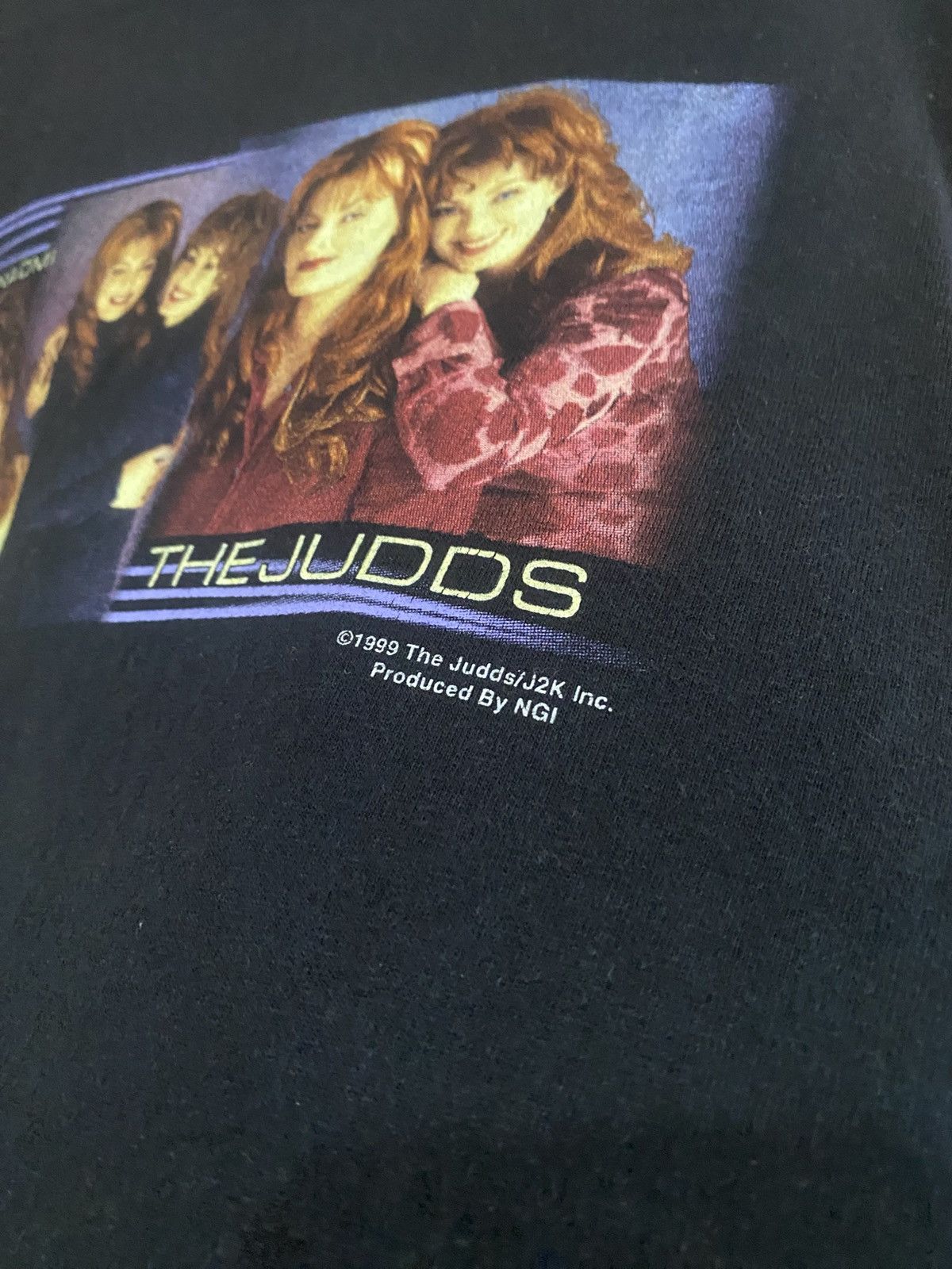 Band Tees 1999 The Judds Wynonna & Naomi Country Music Graphic Tee Size US XL / EU 56 / 4 - 5 Thumbnail