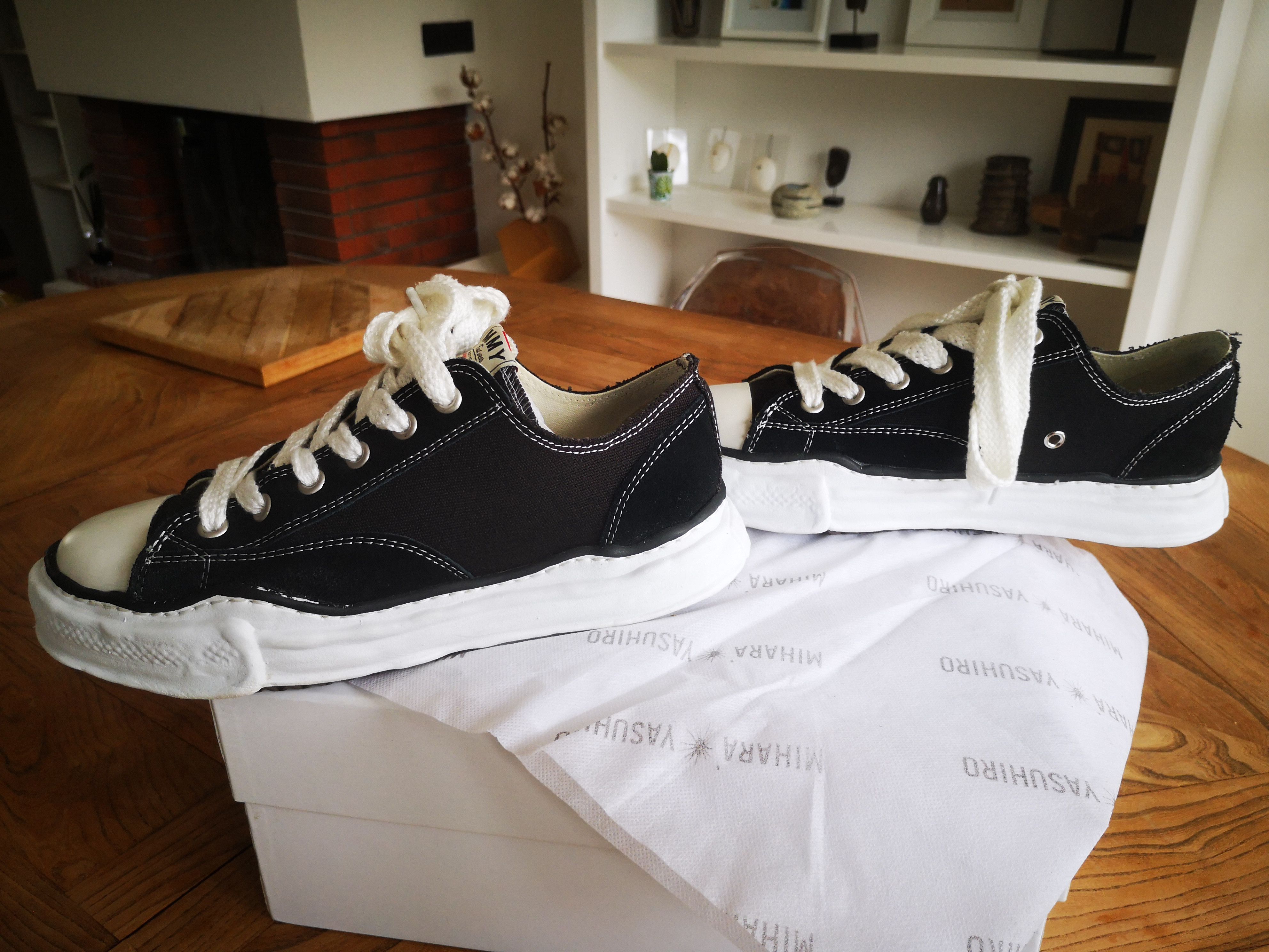 Maison MIHARA YASUHIRO Mihara Yasuhiro original suede lowcut sneaker ...