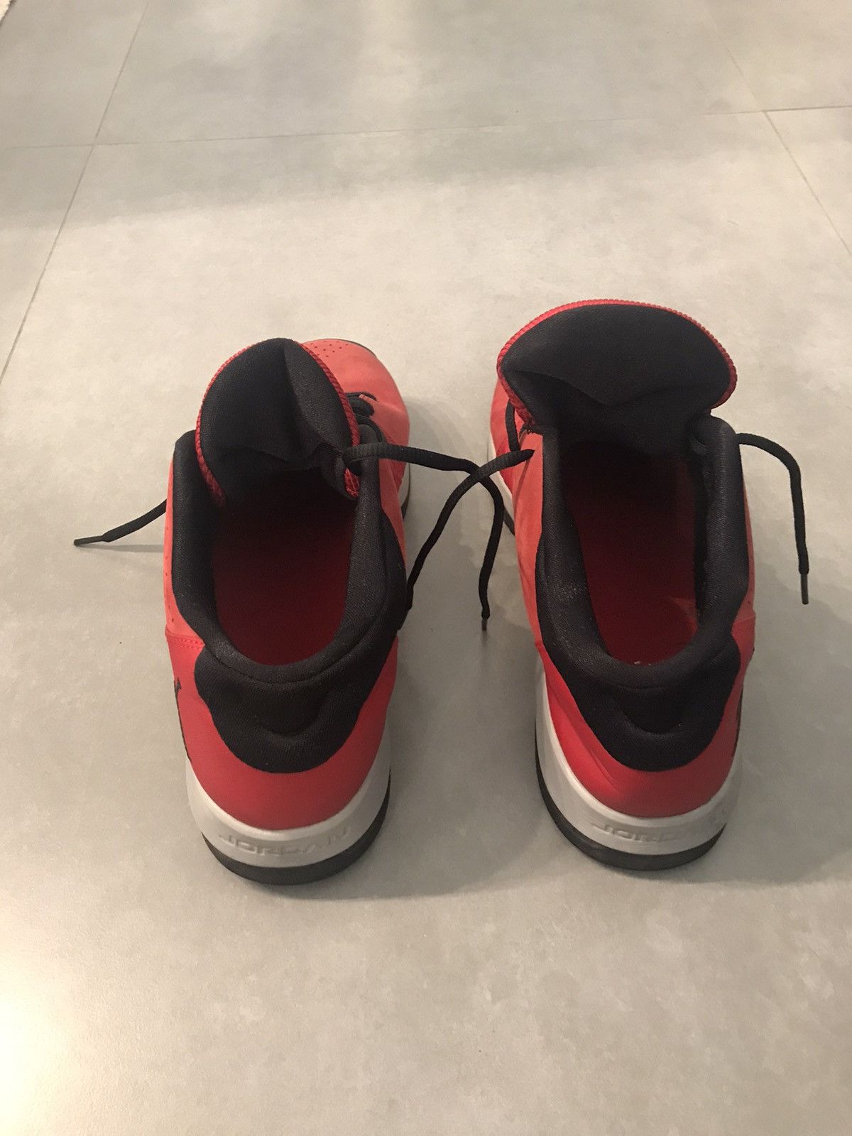 Jordan Brand Jordan red high top sneakers Size US 12.5 / EU 45-46 - 4 Thumbnail