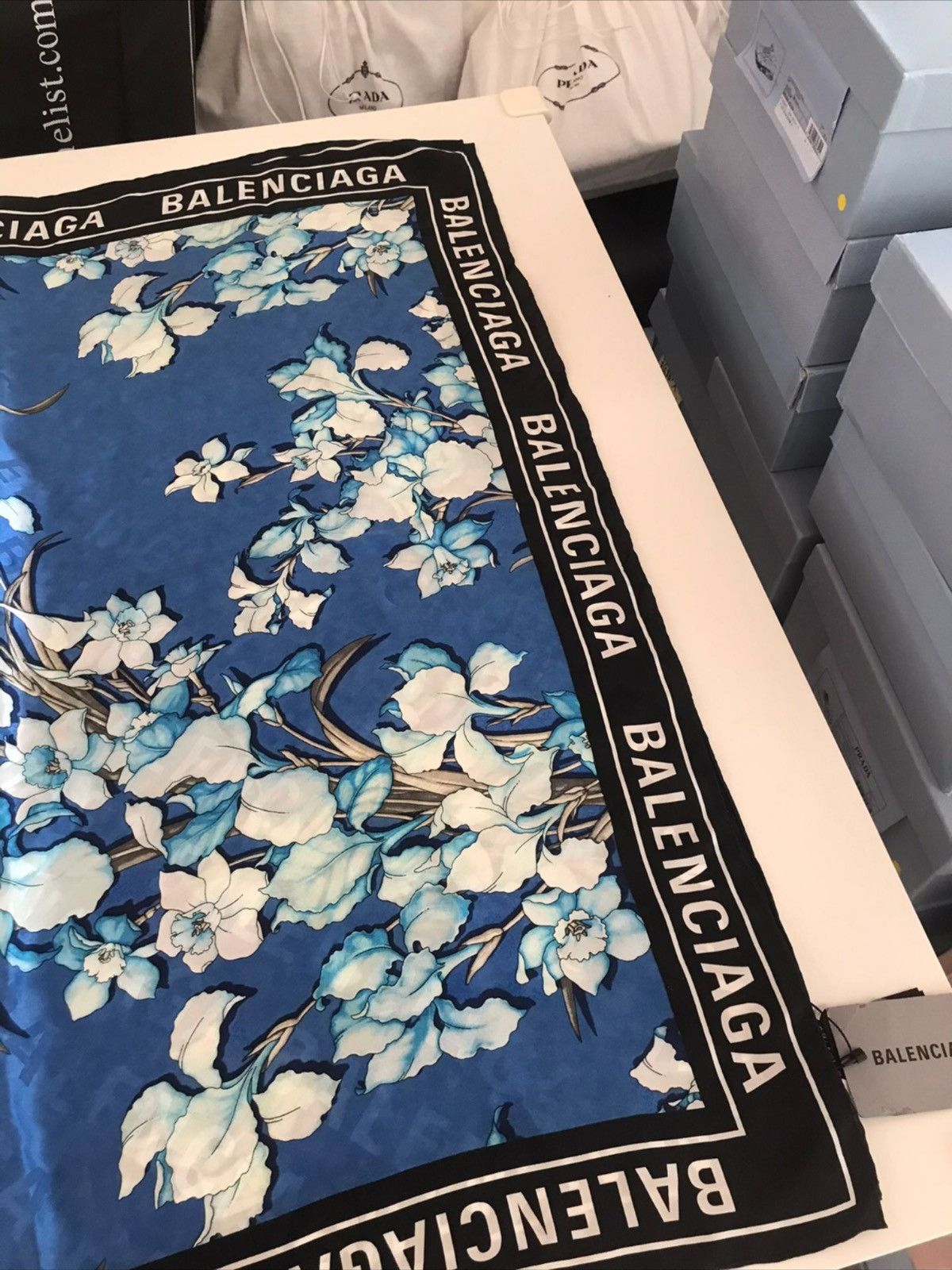 Balenciaga Balenciaga silk scarf Size ONE SIZE - 2 Thumbnail