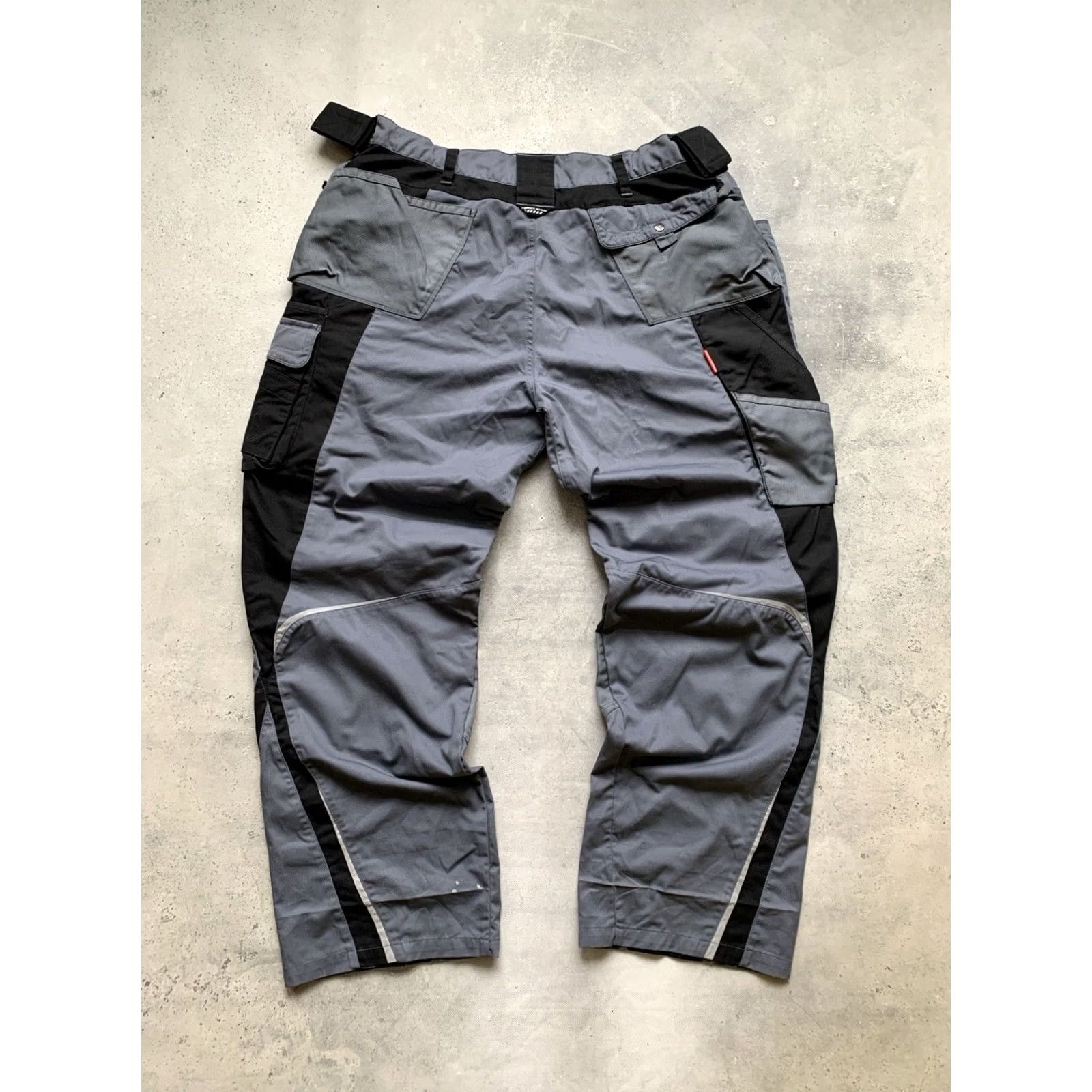 Vintage ENGELBERT STRAUSS WORKWEAR CARGO PANTS MOTION MEN'S US 44 GRAY CARGO PANTS 44 US Mens Size US 44 / EU 60 - 2 Thumbnail