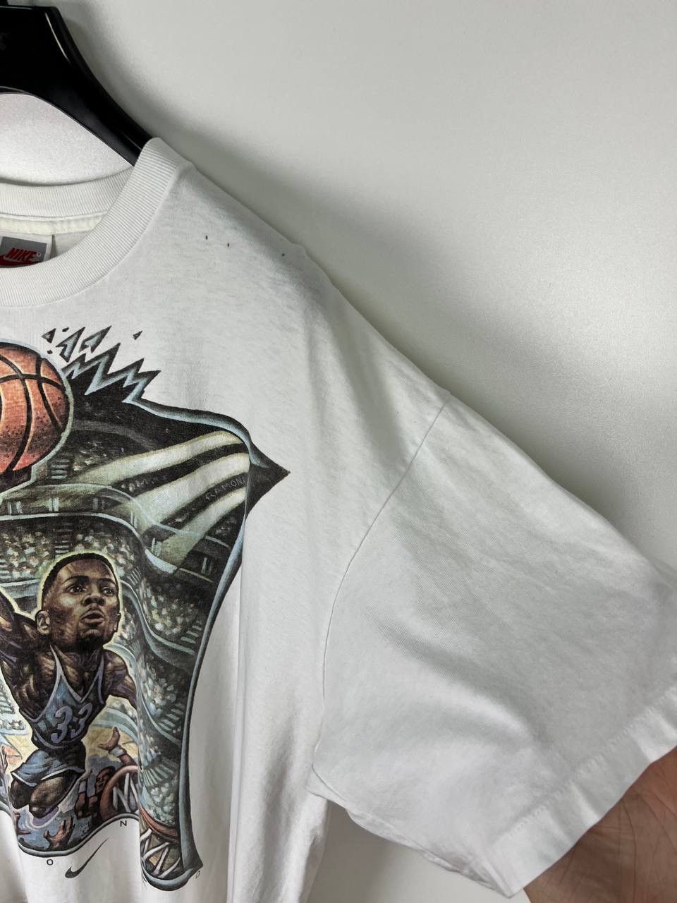 Vintage Nike Alonzo 90s Basketball vintage t-shirts size XL Size US XL / EU 56 / 4 - 4 Thumbnail