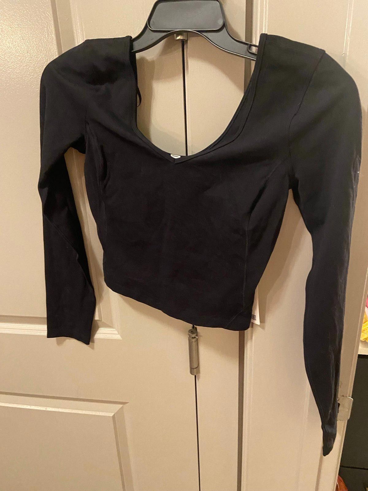 Lululemon Lululemon Black Long Sleeve Align Crop Top Size S / US 4 / IT 40 - 1 Thumbnail