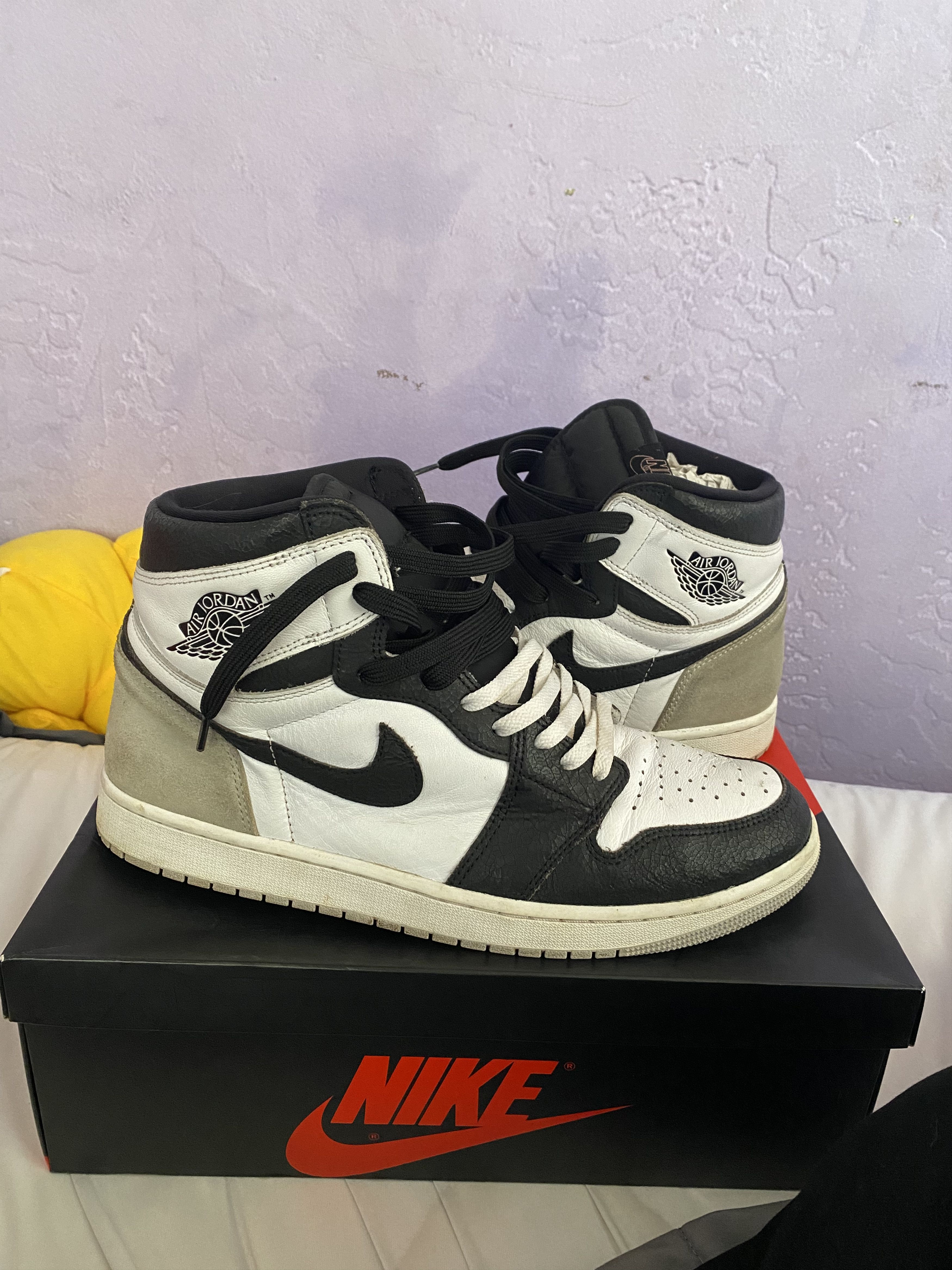 Jordan Brand Jordan 1 Retro High “Stage Haze” Size US 14 / EU 47 - 4 Thumbnail