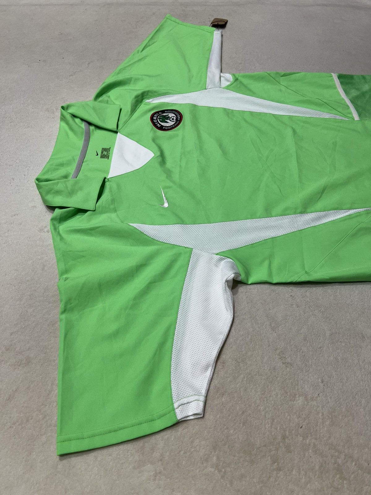 Nike Nigeria 2002 Nike Home Jersey Size US M / EU 48-50 / 2 - 3 Thumbnail