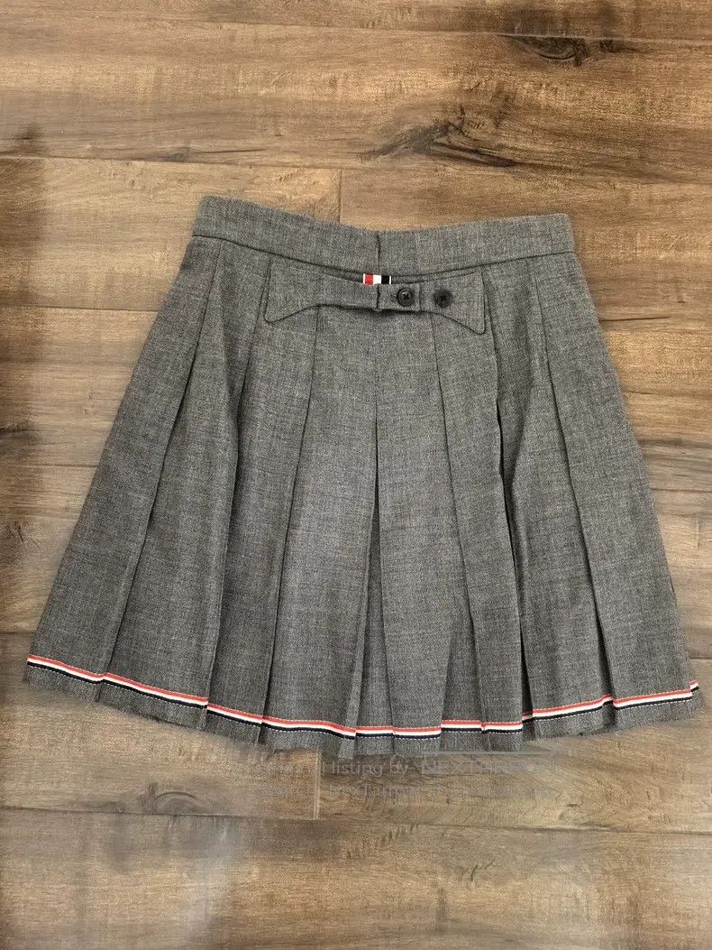 Thom Browne Thom Browne Gray wool pleated skirt Size 26" / US 2 / IT 38 - 1 Thumbnail