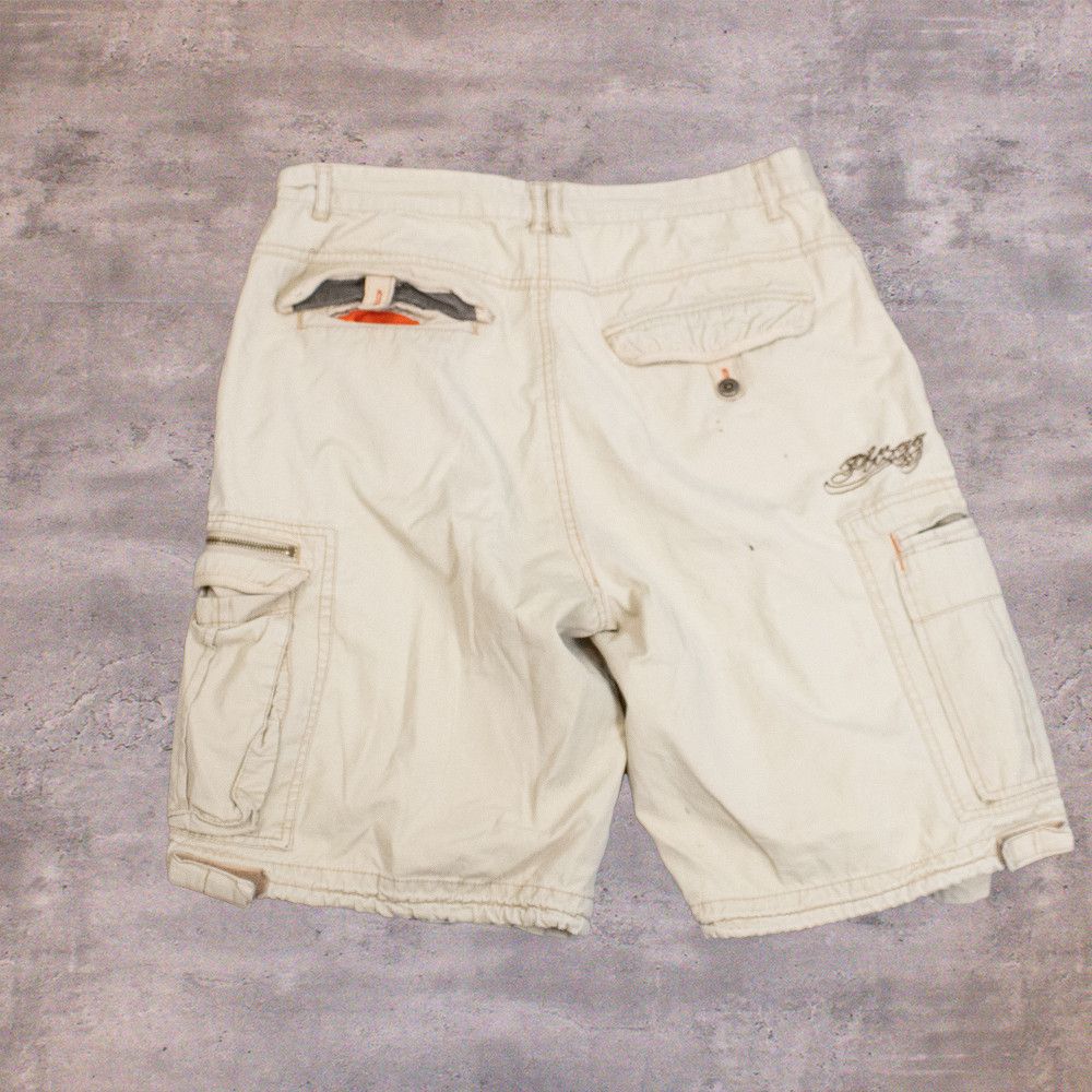 Vintage Y2K 2000's Baggy Below the Knee Cargo Tan Distressed Shorts Size US 34 / EU 50 - 2 Thumbnail