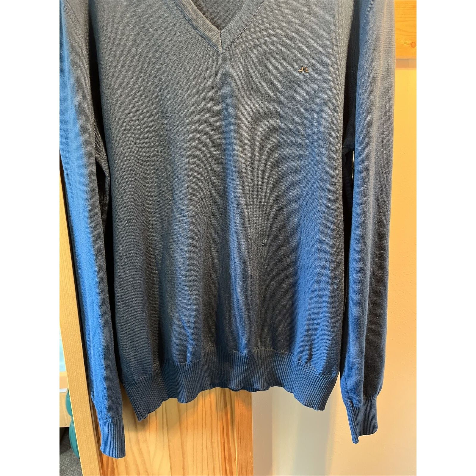 J.Lindeberg J. Lindberg Mens XL Blue Merino Wool V-neck Pullover Sweater Size US XL / EU 56 / 4 - 11 Thumbnail