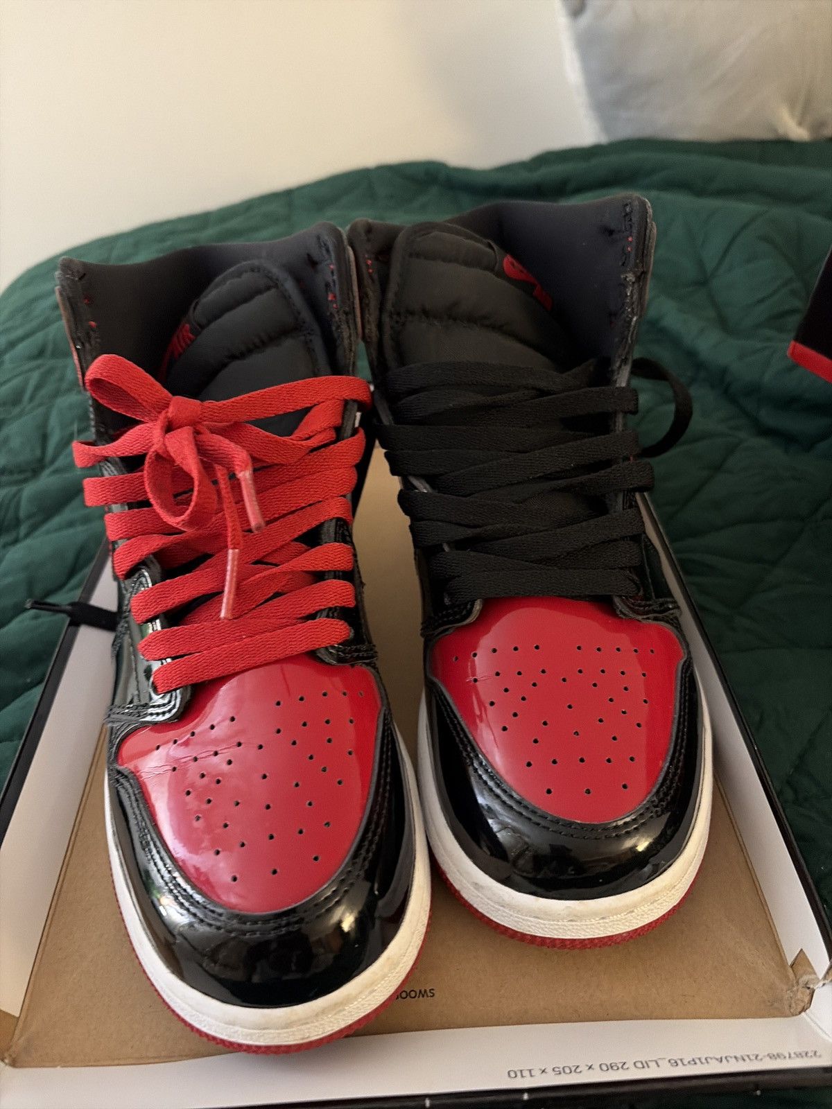 Jordan Brand Jordan 1 Retro High OG Patent Bred GS Size US 7 / IT 37 - 3 Thumbnail