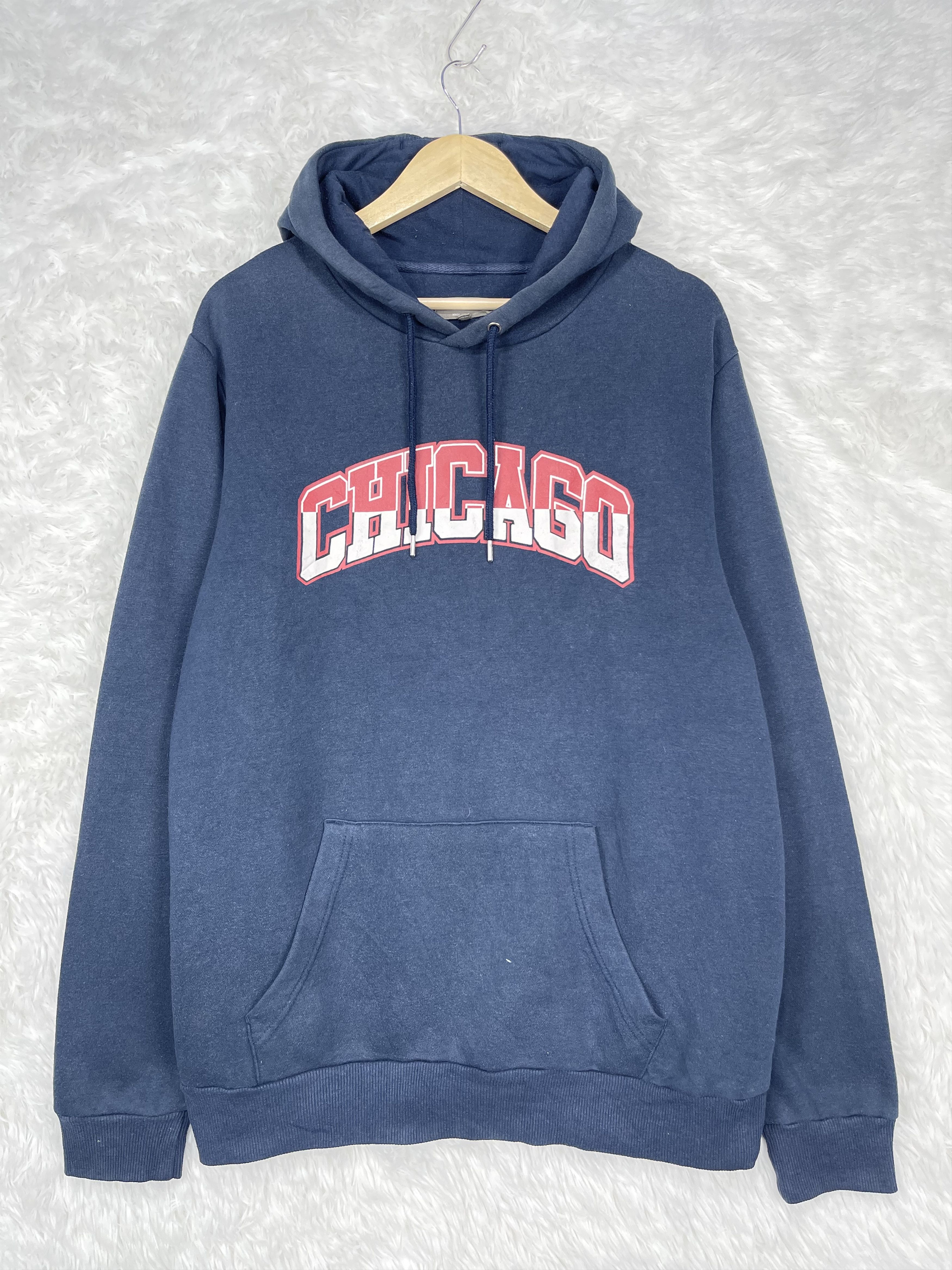 Primark Vintage Primark Chichago Spell Out Hoodie Sweatshirt AS0017 Size US XL / EU 56 / 4 - 1 Thumbnail