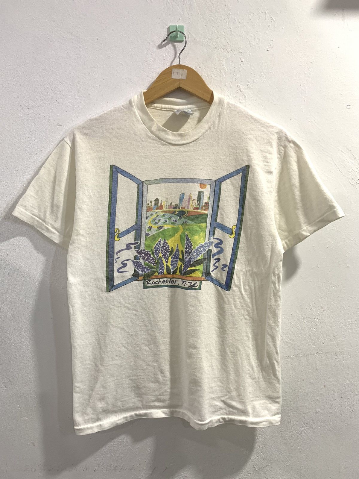 Vintage Art Rochester 1995 Tshirt