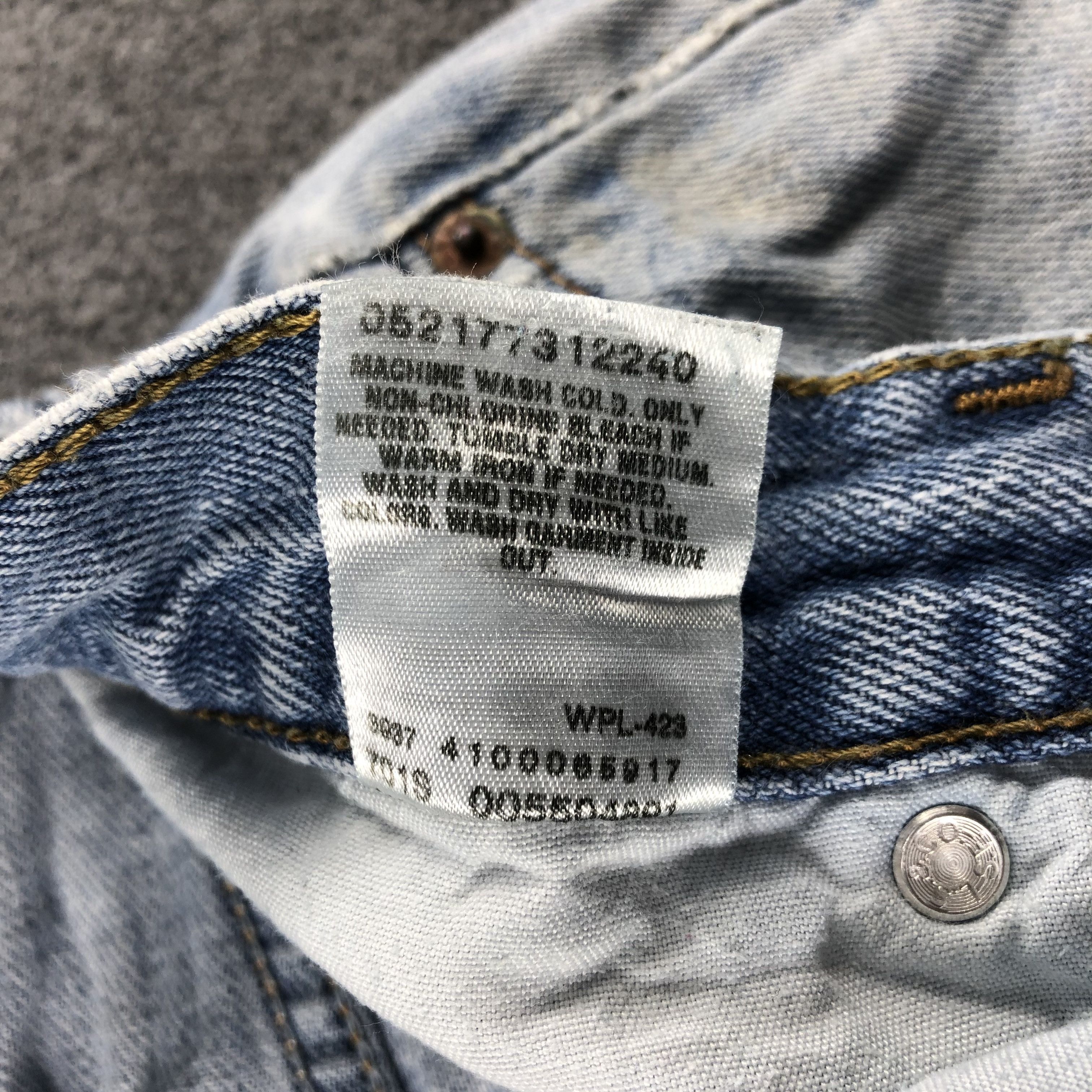 Levi's Vintage Blue Wash Levis 550 Jeans-J2595 Size US 31 - 13 Thumbnail