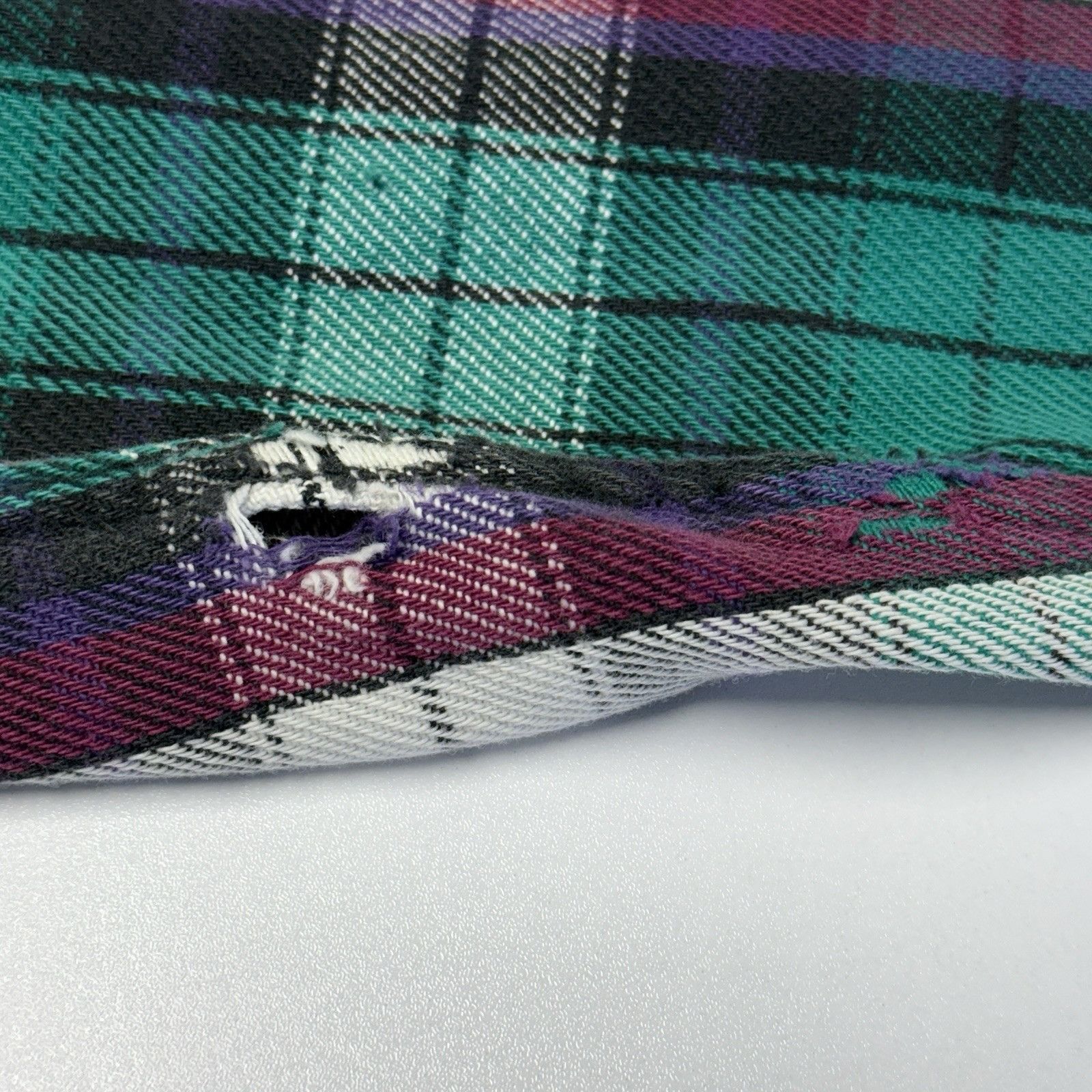 Field & Stream Vintage Field & Stream Plaid Flannel Purple & Green Button Size US XL / EU 56 / 4 - 9 Thumbnail