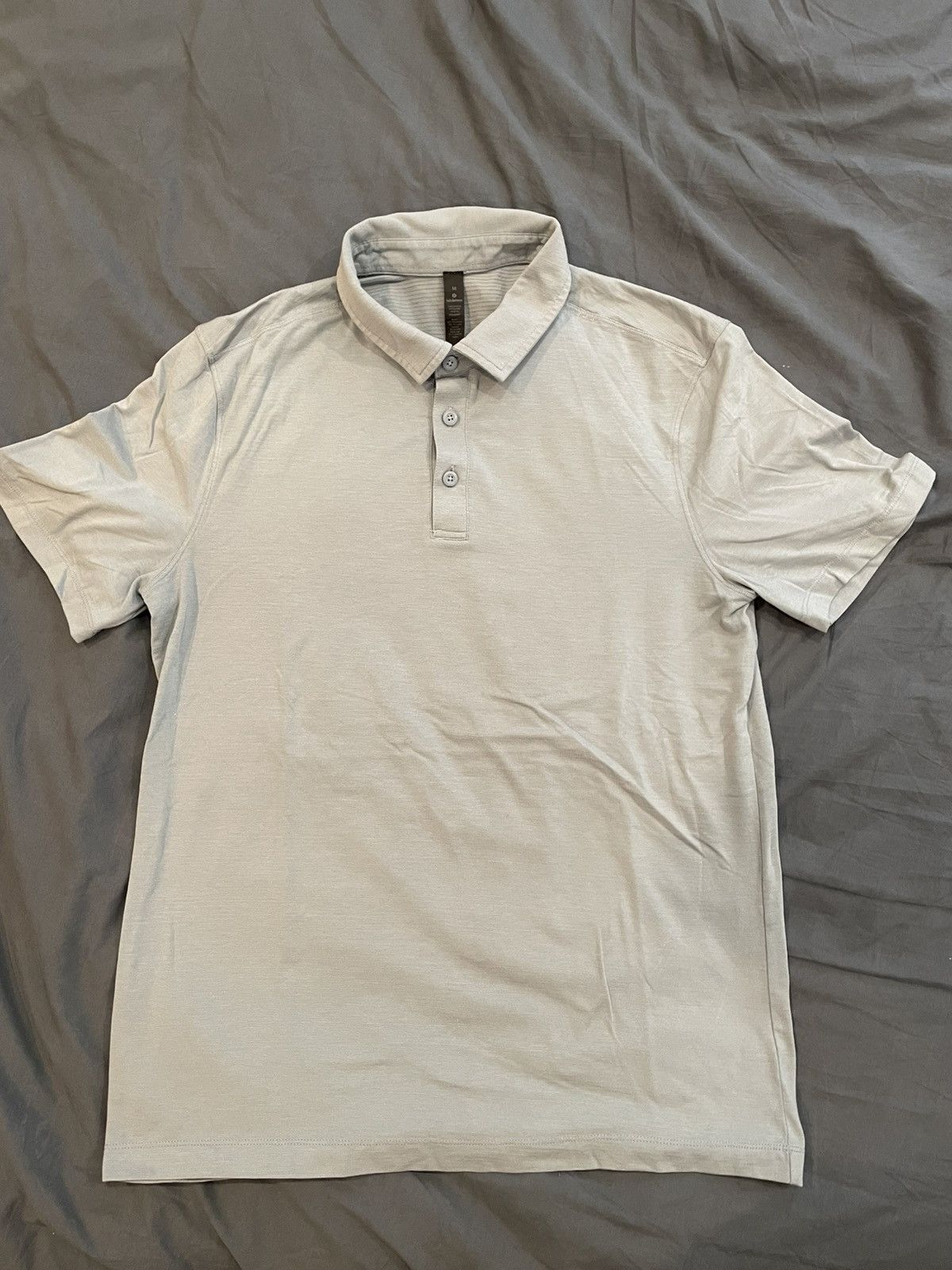 Lululemon Lululemon Athleisure Polo Size US M / EU 48-50 / 2 - 1 Thumbnail