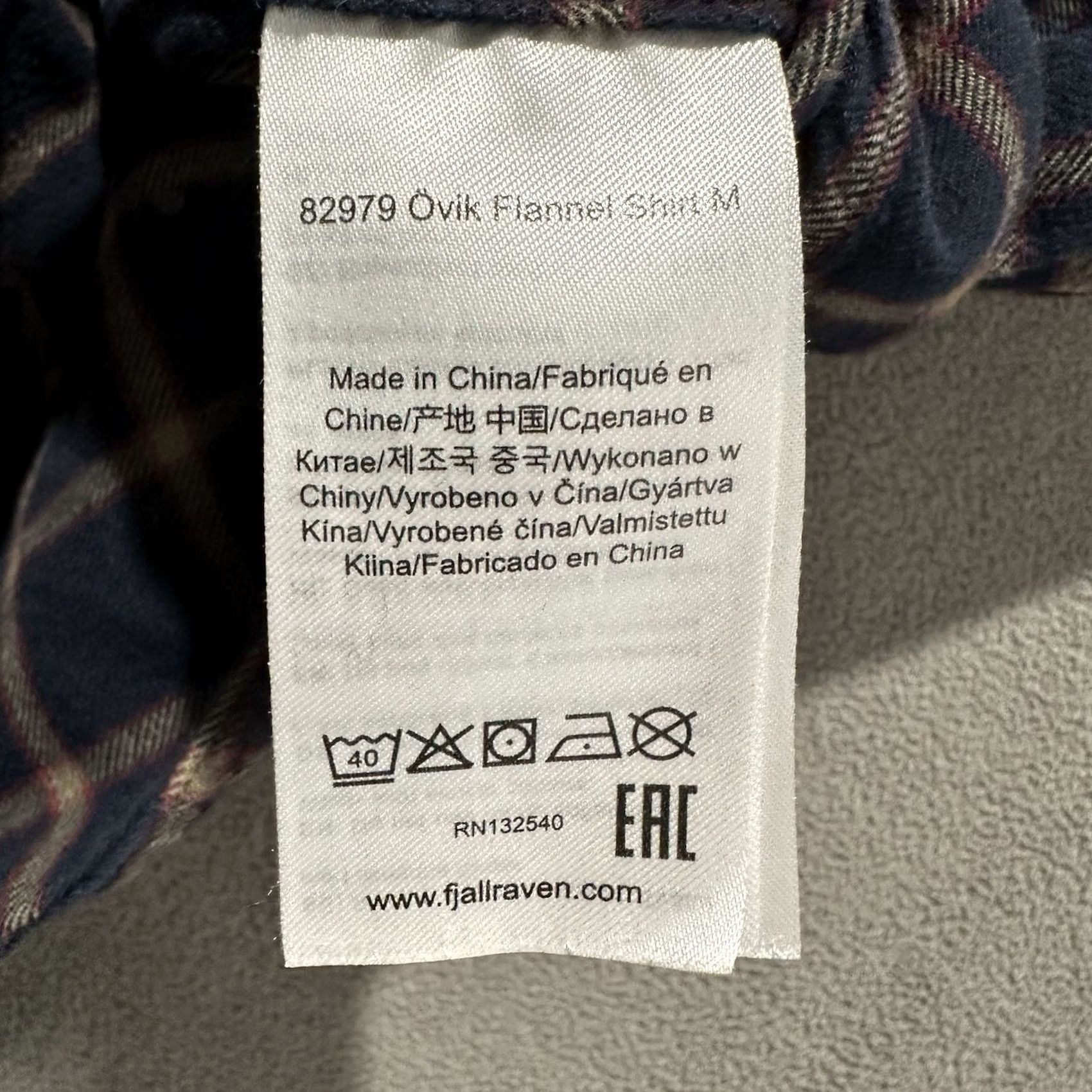 Vintage Fjallraven Shirt Medium Regular Fit Blue Plaid Button Down Flannel Mens Size US M / EU 48-50 / 2 - 4 Thumbnail