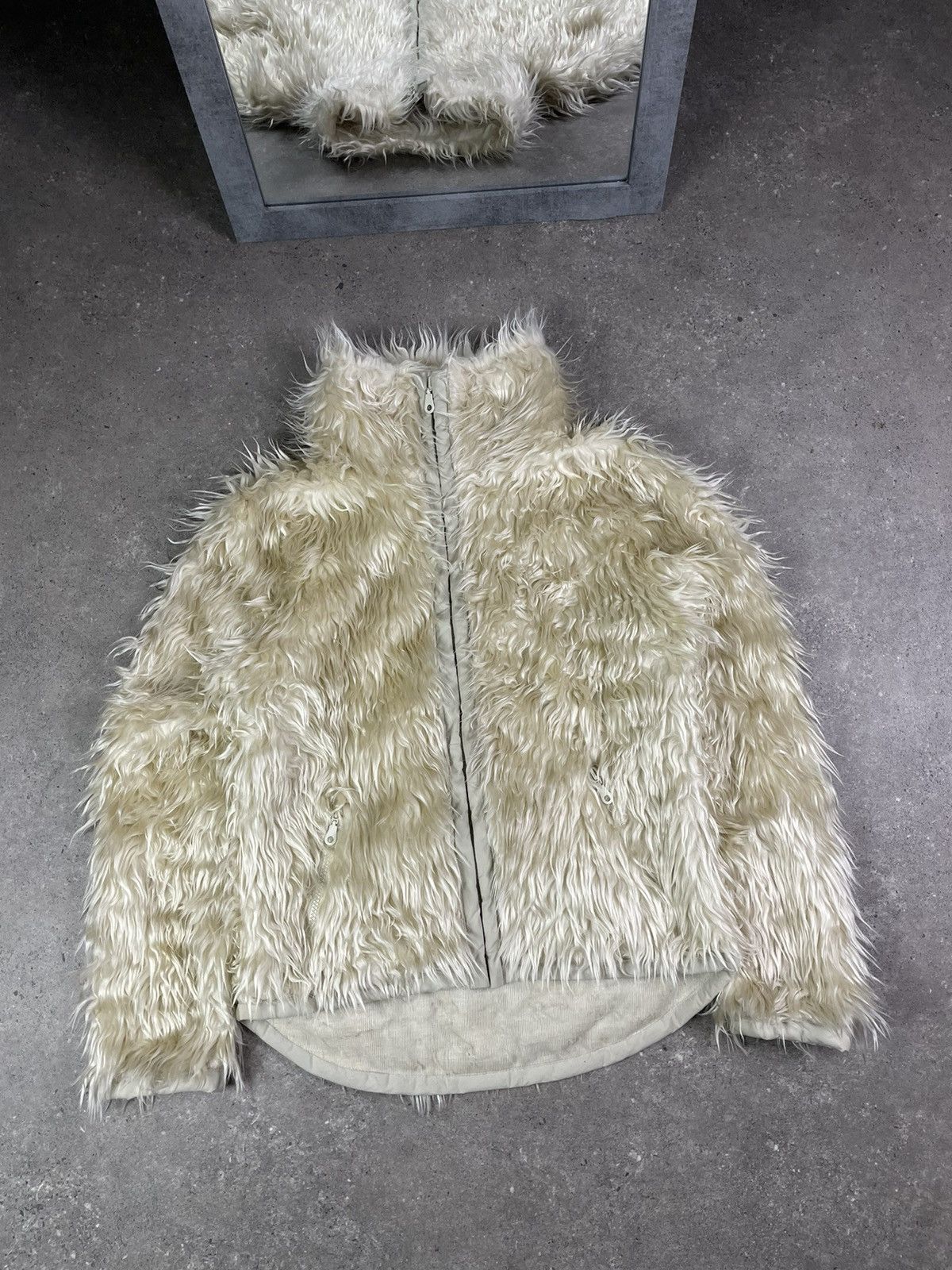 Japanese Brand Vintage Y2K Faux Fur Cropped Jacket Size XL / US 12-14 / IT 48-50 - 1 Thumbnail