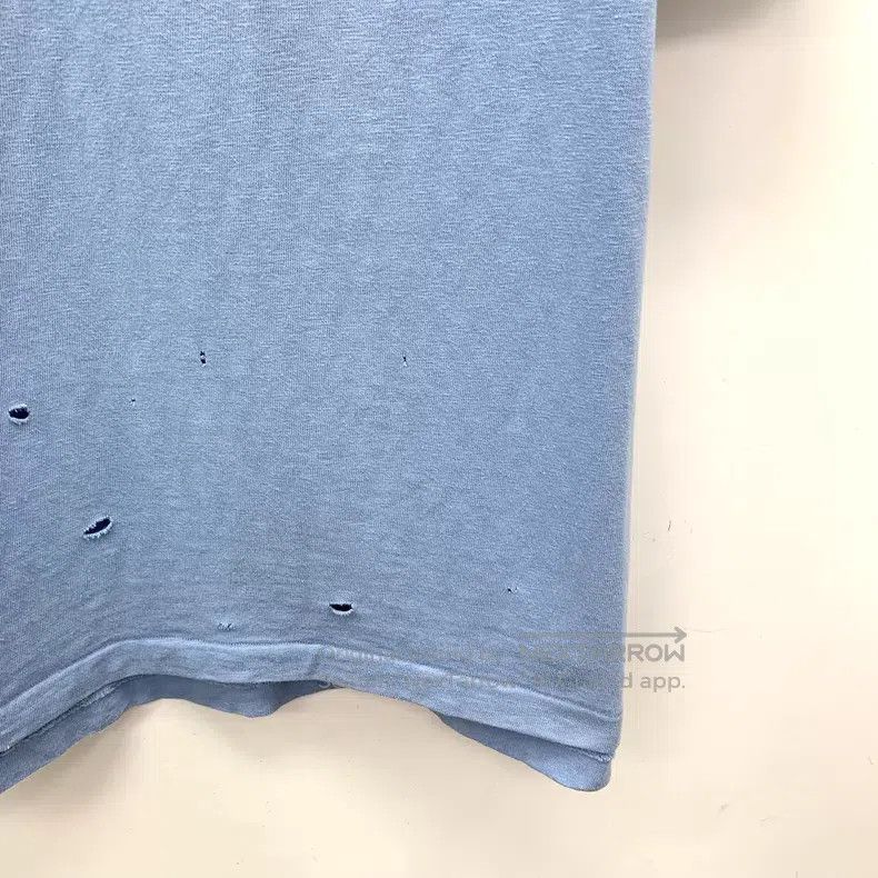 Dior Dior Blue old hole design cotton round-neck short-sleeved Size US L / EU 52-54 / 3 - 4 Thumbnail