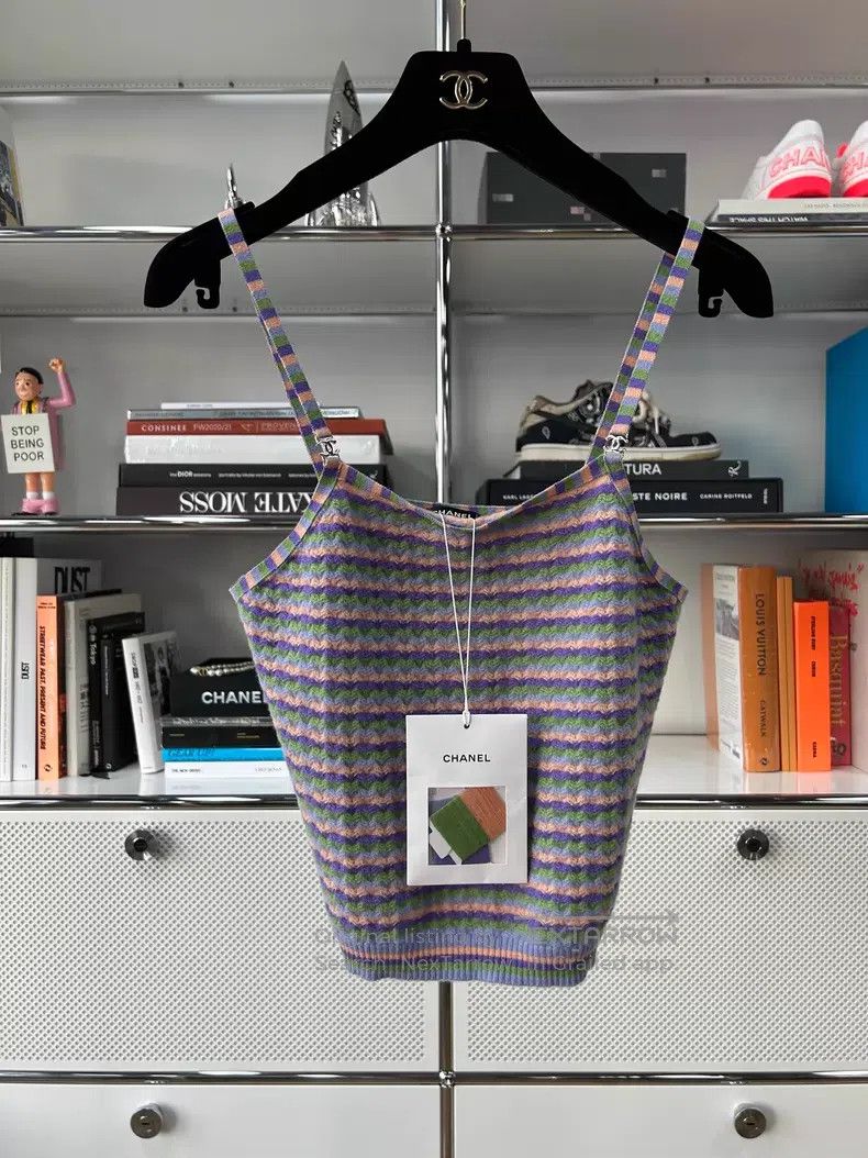 Chanel Chanel 24A diamond buckle striped suspender vest Size XS / US 0-2 / IT 36-38 - 1 Thumbnail