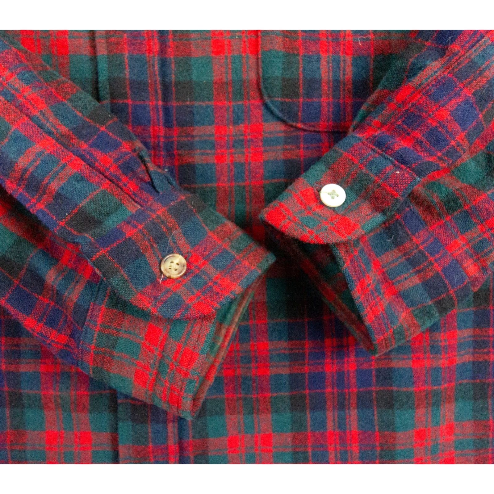 Pendleton VINTAGE Pendleton Flannel Button-Up Shirt Mens Large Red Plaid Wool Outdoors Size US L / EU 52-54 / 3 - 4 Thumbnail