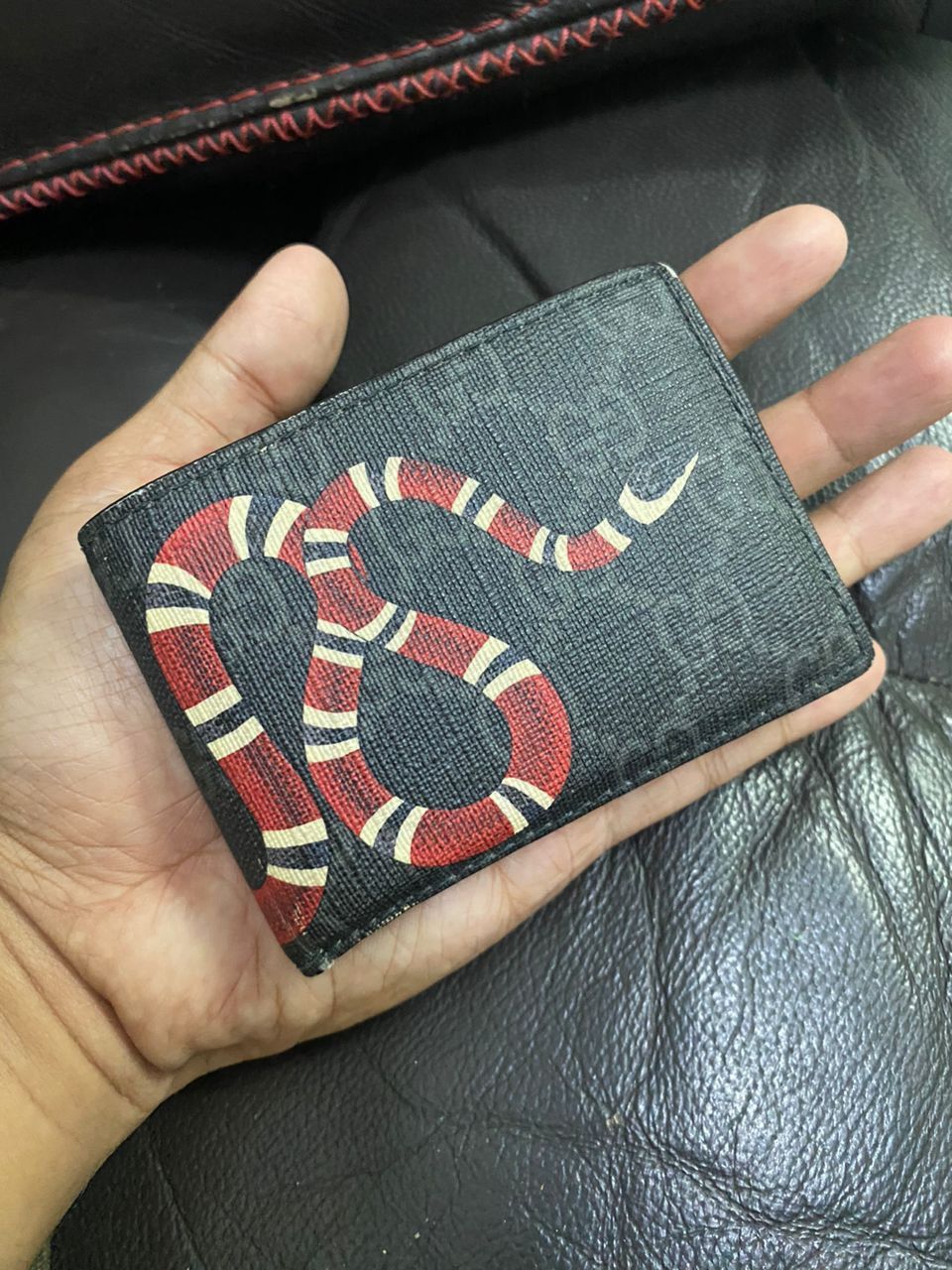 Gucci Auth GUCCI Black GG Supreme Canvas kingsnake Bifold Wallet