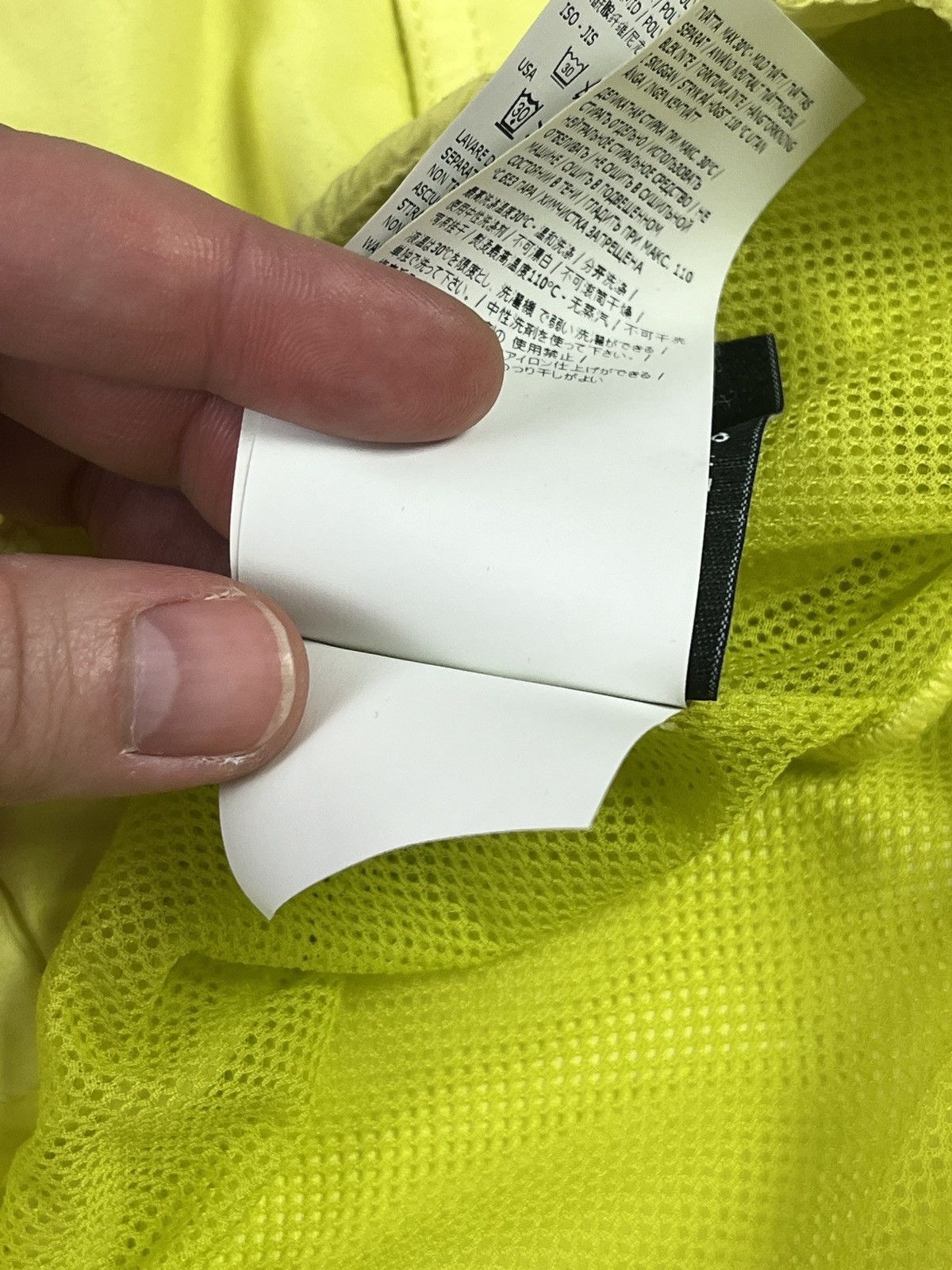 Stone Island Stone Island Nylon Swim Shorts – Neon Yellow (Size M) Size US 32 / EU 48 - 15 Thumbnail