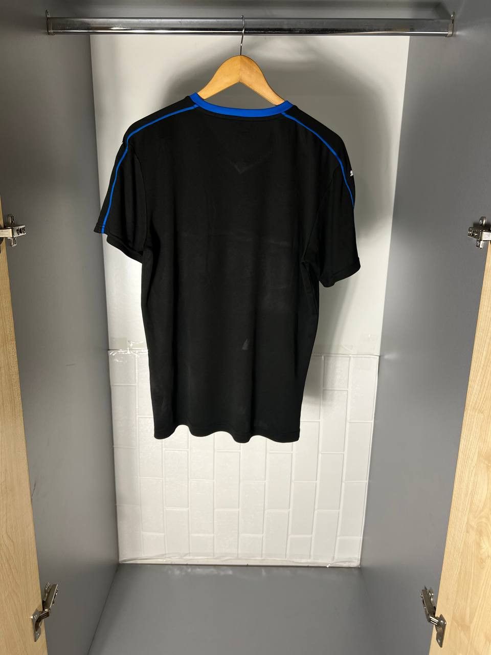 Puma VINTAGE PUMA FC RANGERS SCOTLAND SOCCER JERSEY RETRO Y2K Size US L / EU 52-54 / 3 - 9 Thumbnail