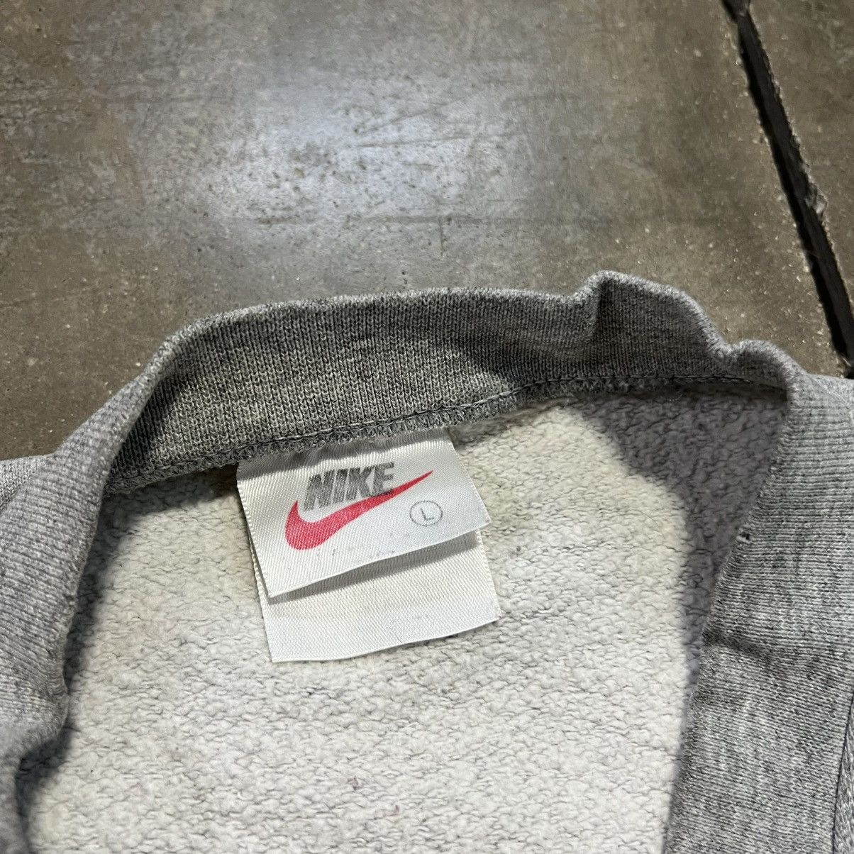 Nike × Vintage Vintage 90s Nike Mini Swoosh Crewneck Sweatshirt Boxy USA Size US L / EU 52-54 / 3 - 9 Thumbnail