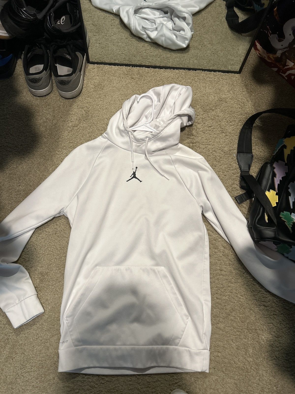 Jordan Brand Jordan Small Logo Hoodie Size US S / EU 44-46 / 1 - 1 Thumbnail