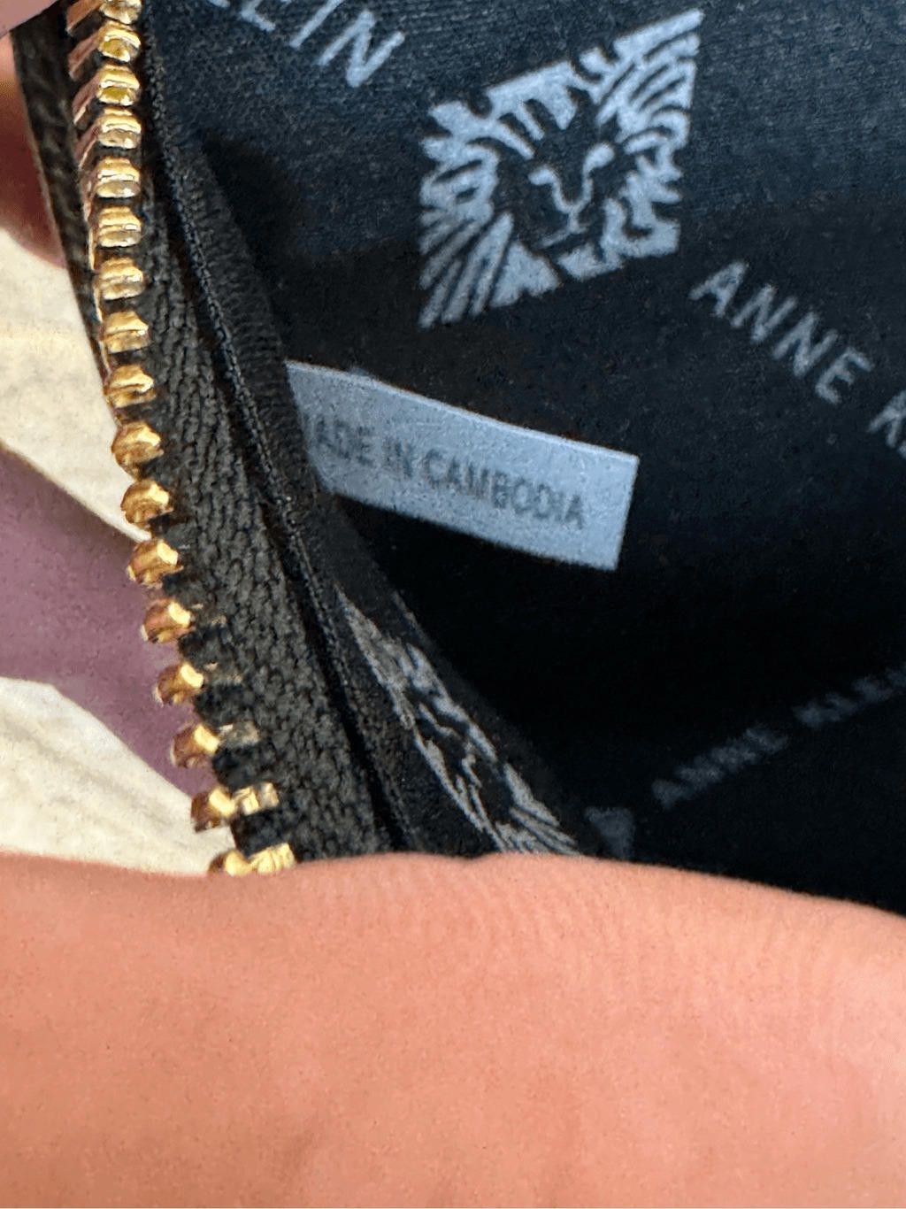 Designer Anne Klein Women's Black Leather Wristlet Clutch Bag Casual Size ONE SIZE - 6 Thumbnail